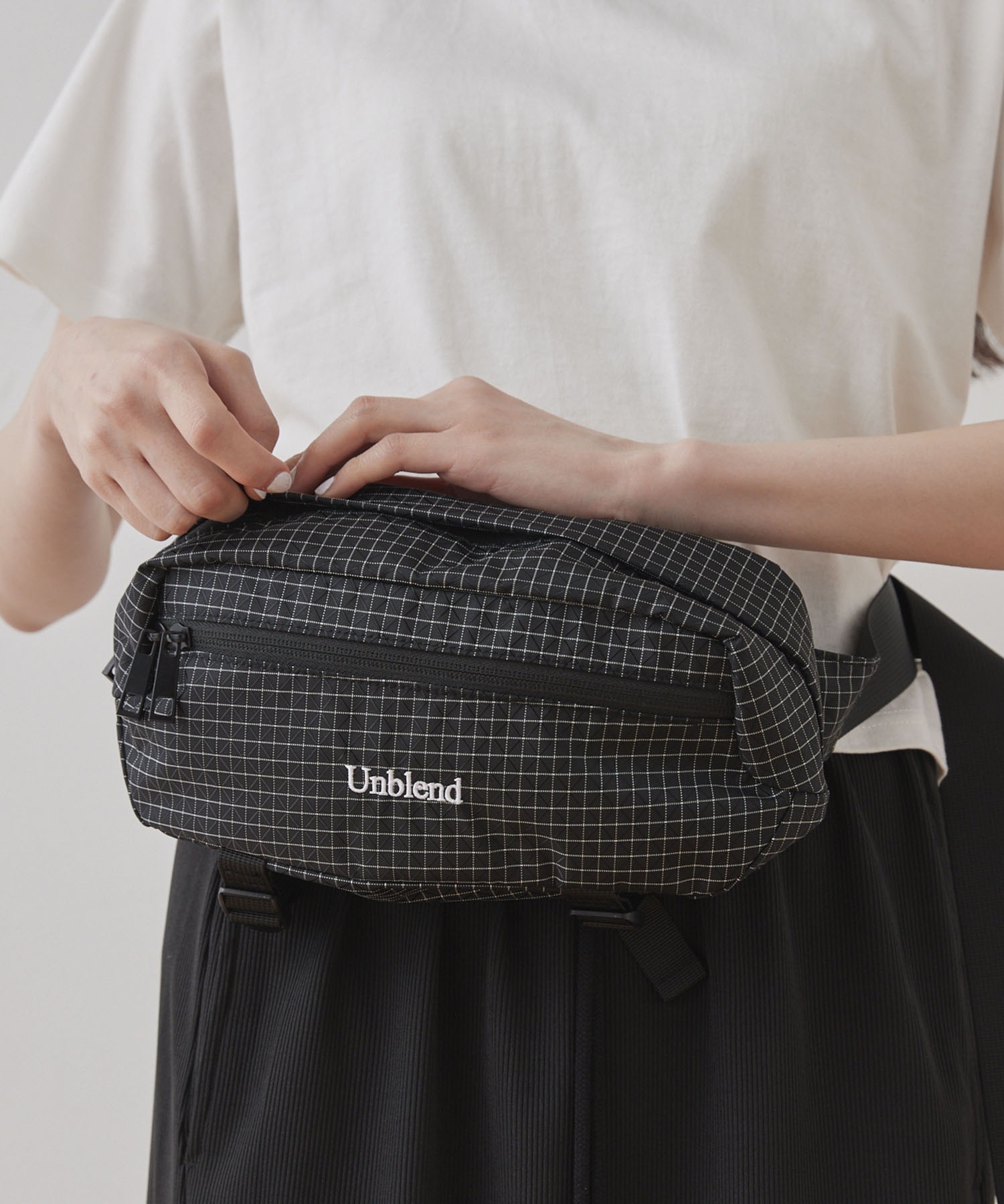 TORNADO MART ウエストポーチ セール】TORNADO MART∴レザーボディ