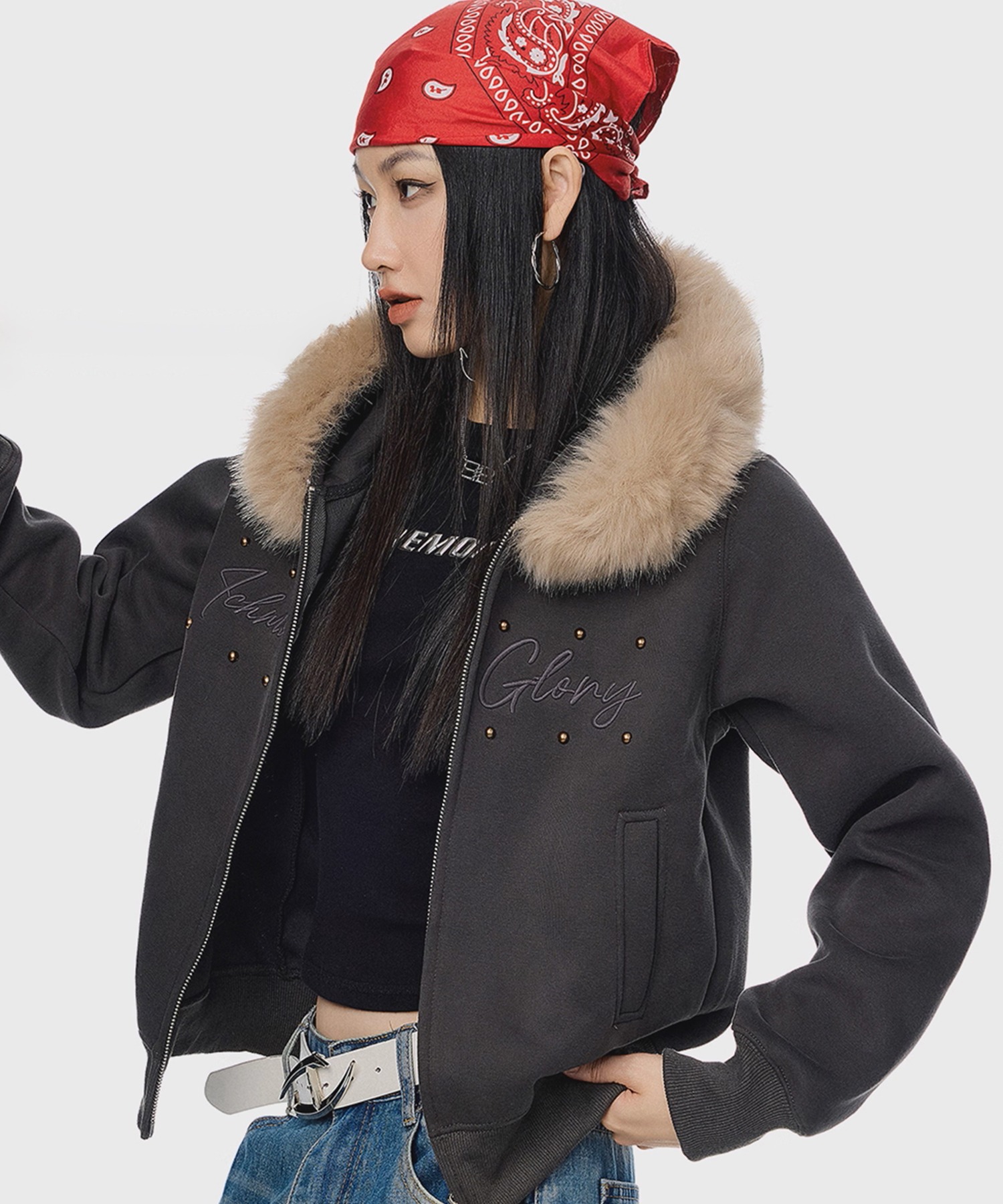 A'GEM/9 × .kom 『.KOM/ドットケーオーエム』 Rhinestone Logo Faux
