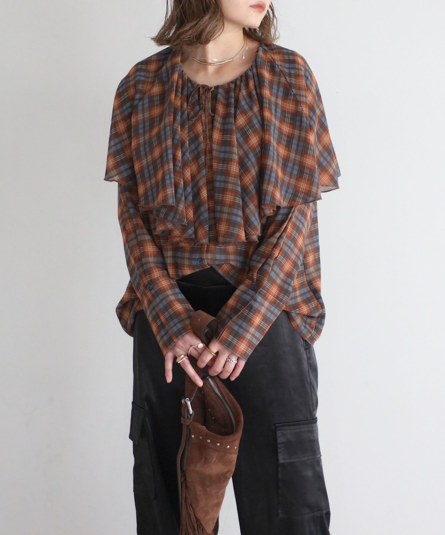 model:H158 着用サイズ:FREE