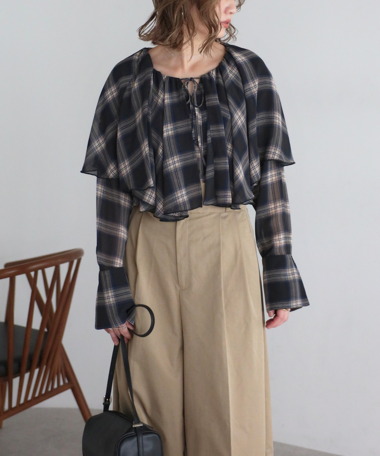 model:H158 着用サイズ:FREE