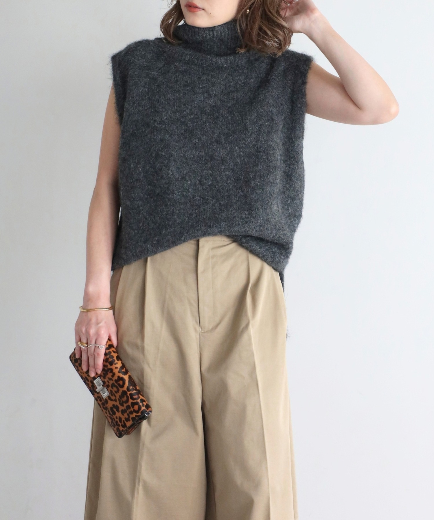 model:H158 着用サイズ:FREE