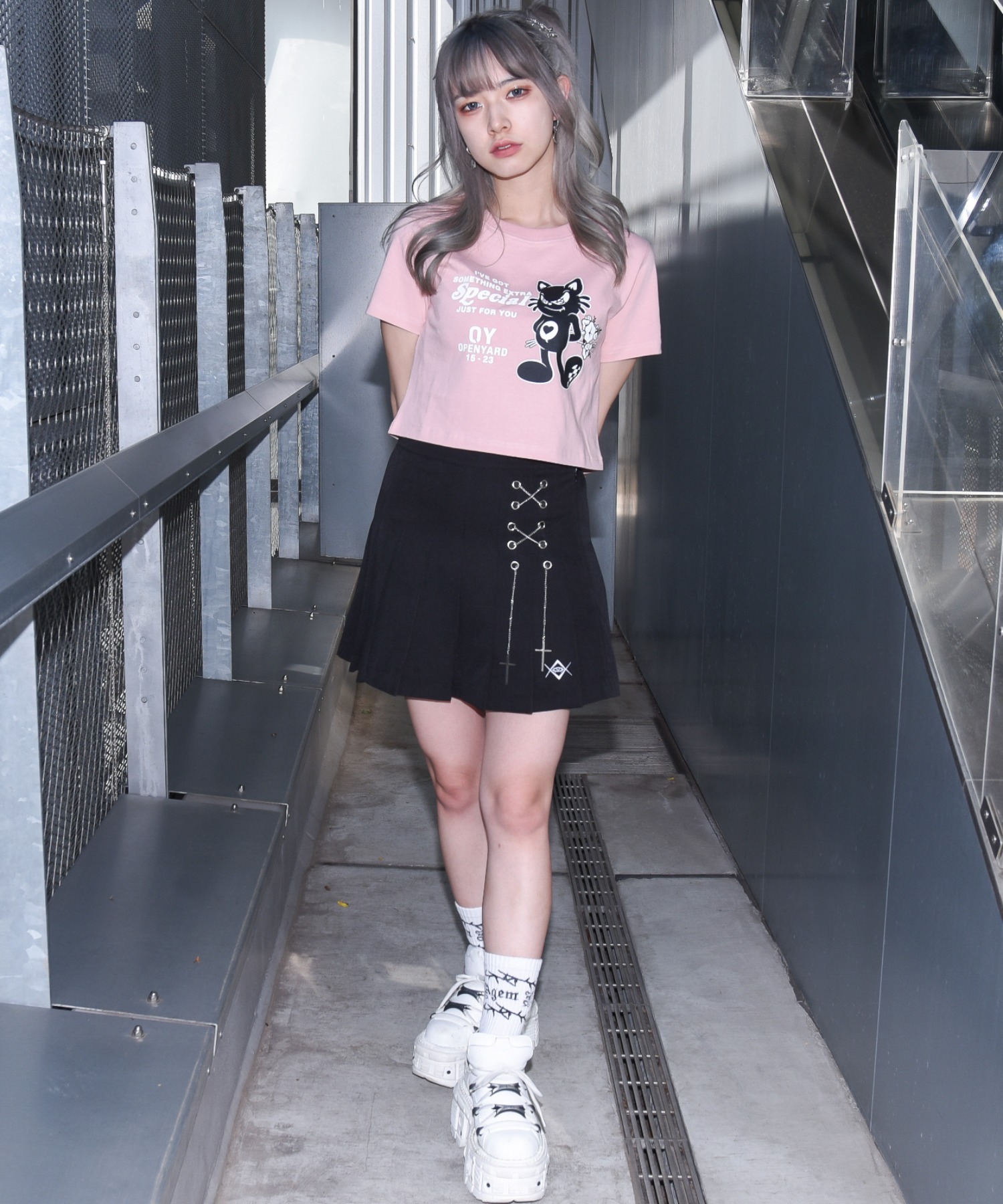 OY/オーワイ』BLACK CAT CROP/ブラックキャット クロップ 半袖