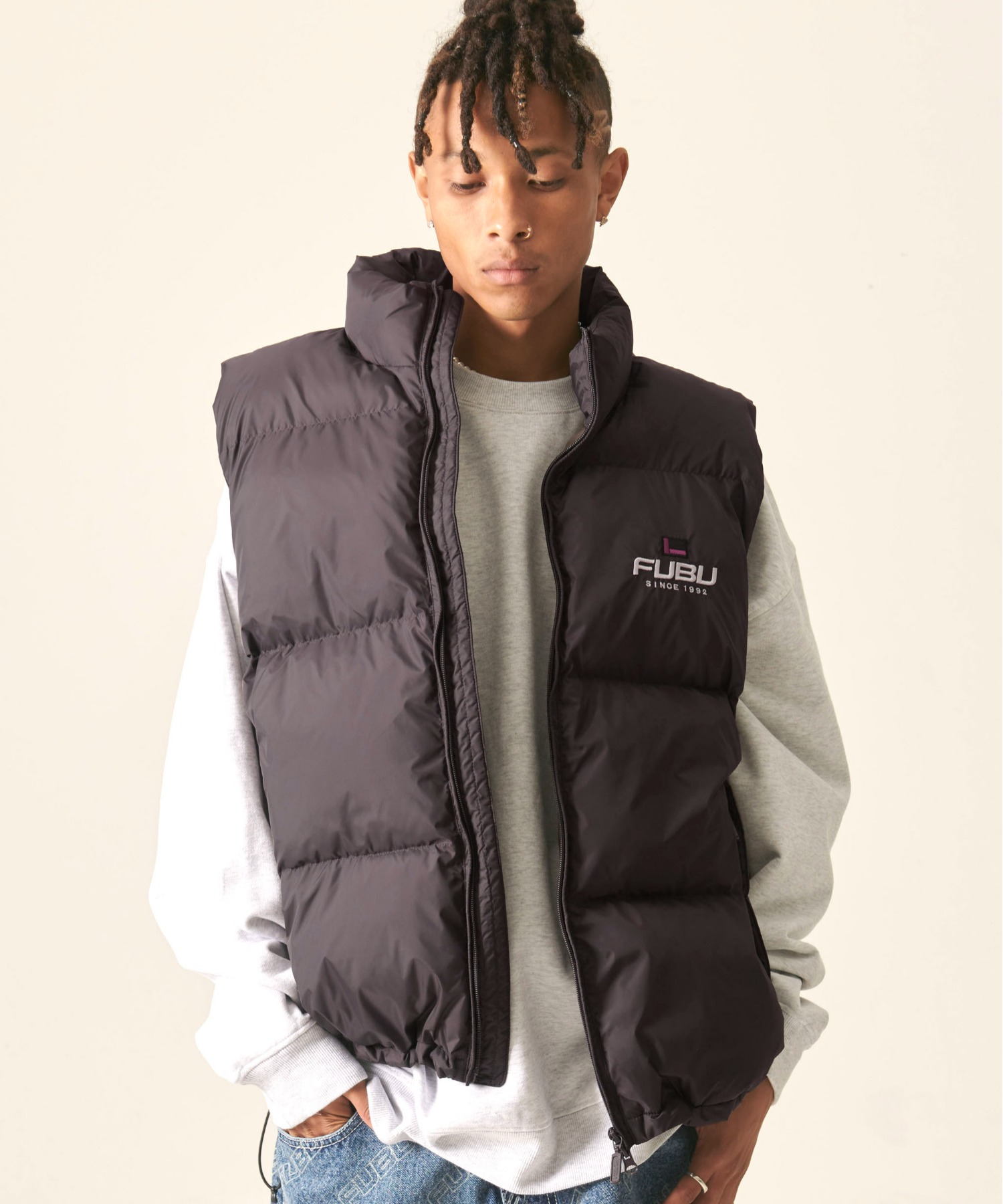 FUBU フブ ブランド ロゴ 刺繍 ドローコード付き 中綿入り アメカジ オーバーサイズ ナイロンベスト ダウンベスト