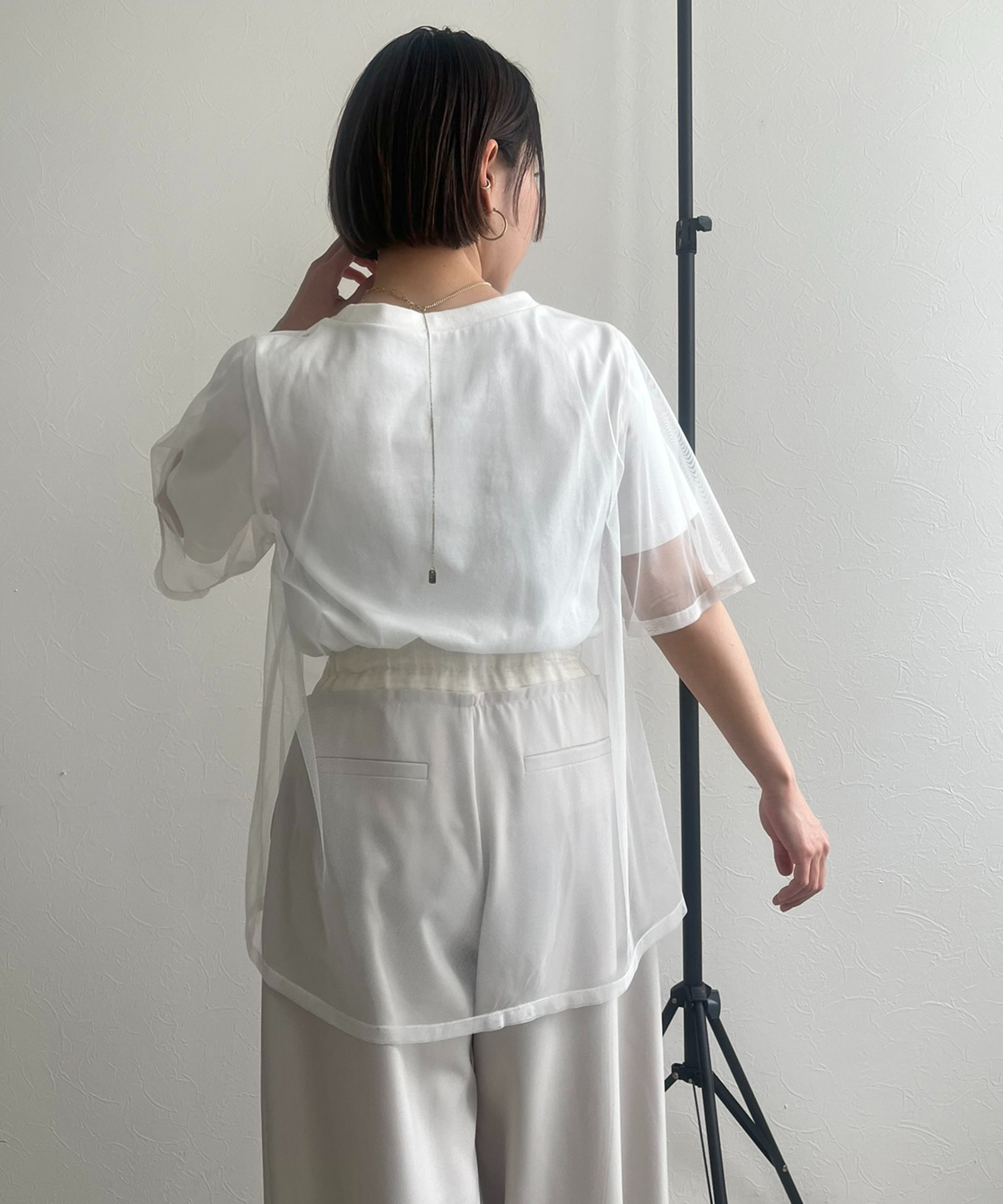 チュールロゴTシャツ LHELBIE│Eimee Law & LHELBIE 公式 チュールロゴTシャツ LHELBIE│Eimee Law & LHELBIE 公式