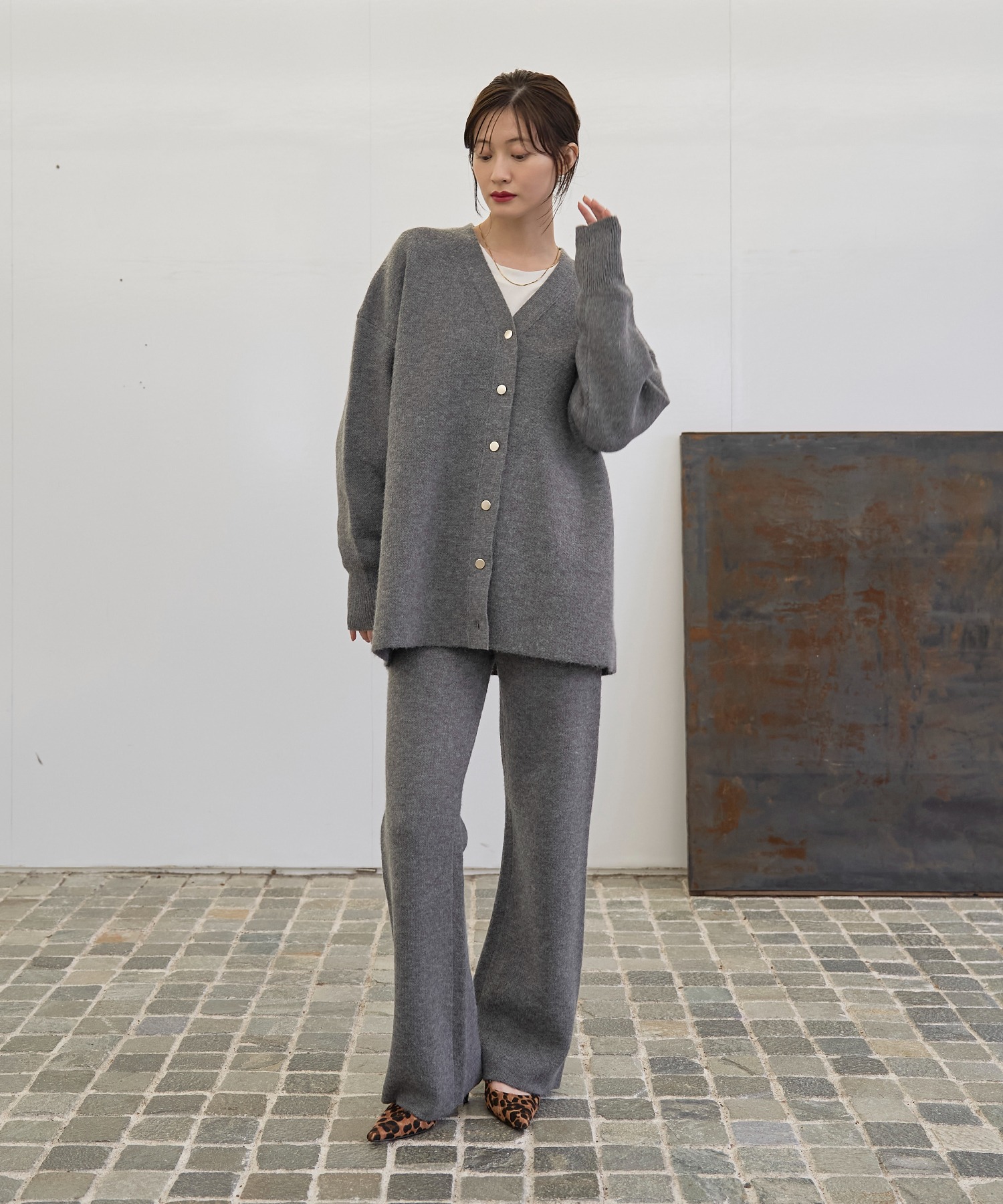 model：H166　着用サイズ：M