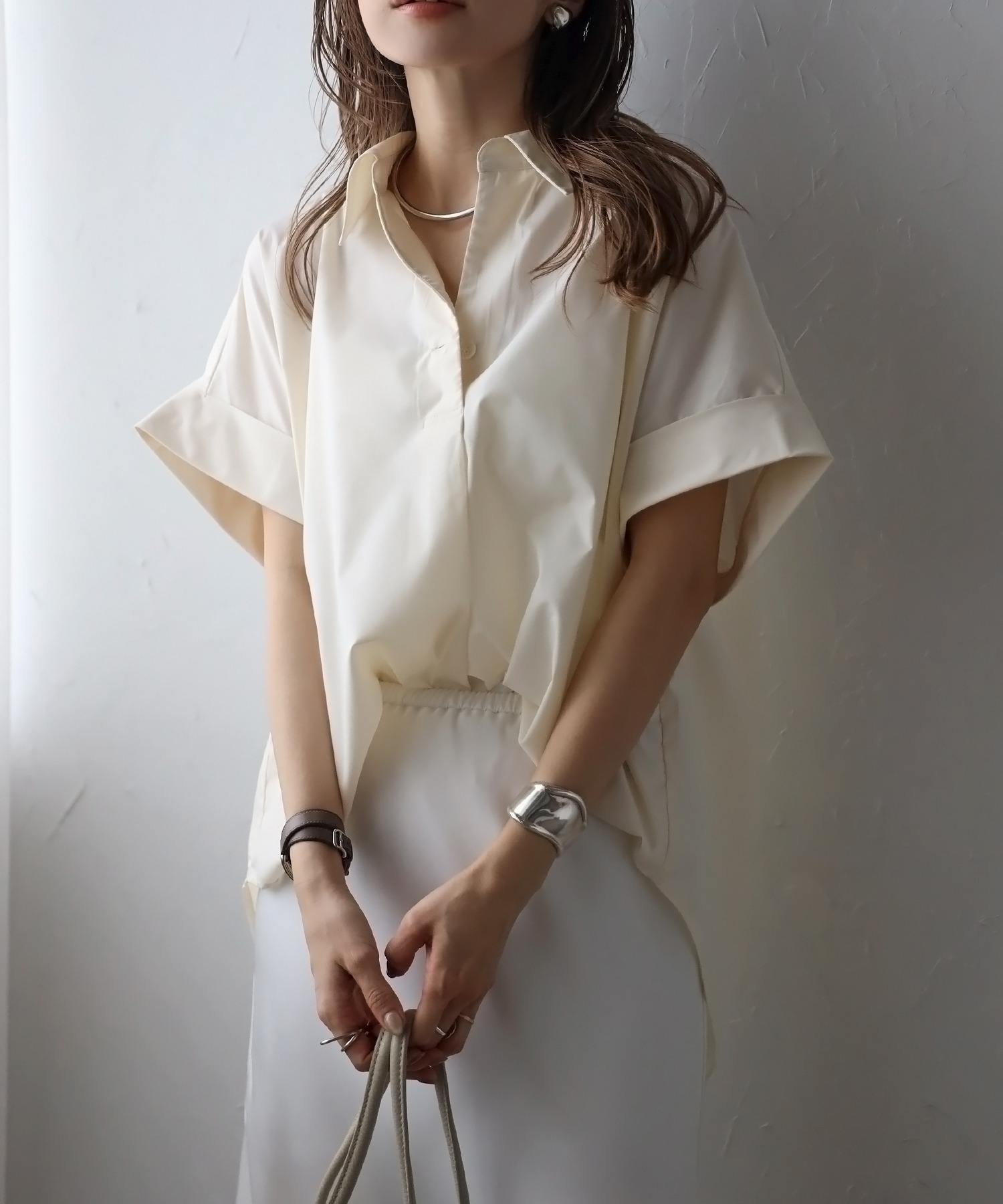 model：H165 着用サイズ：FREE