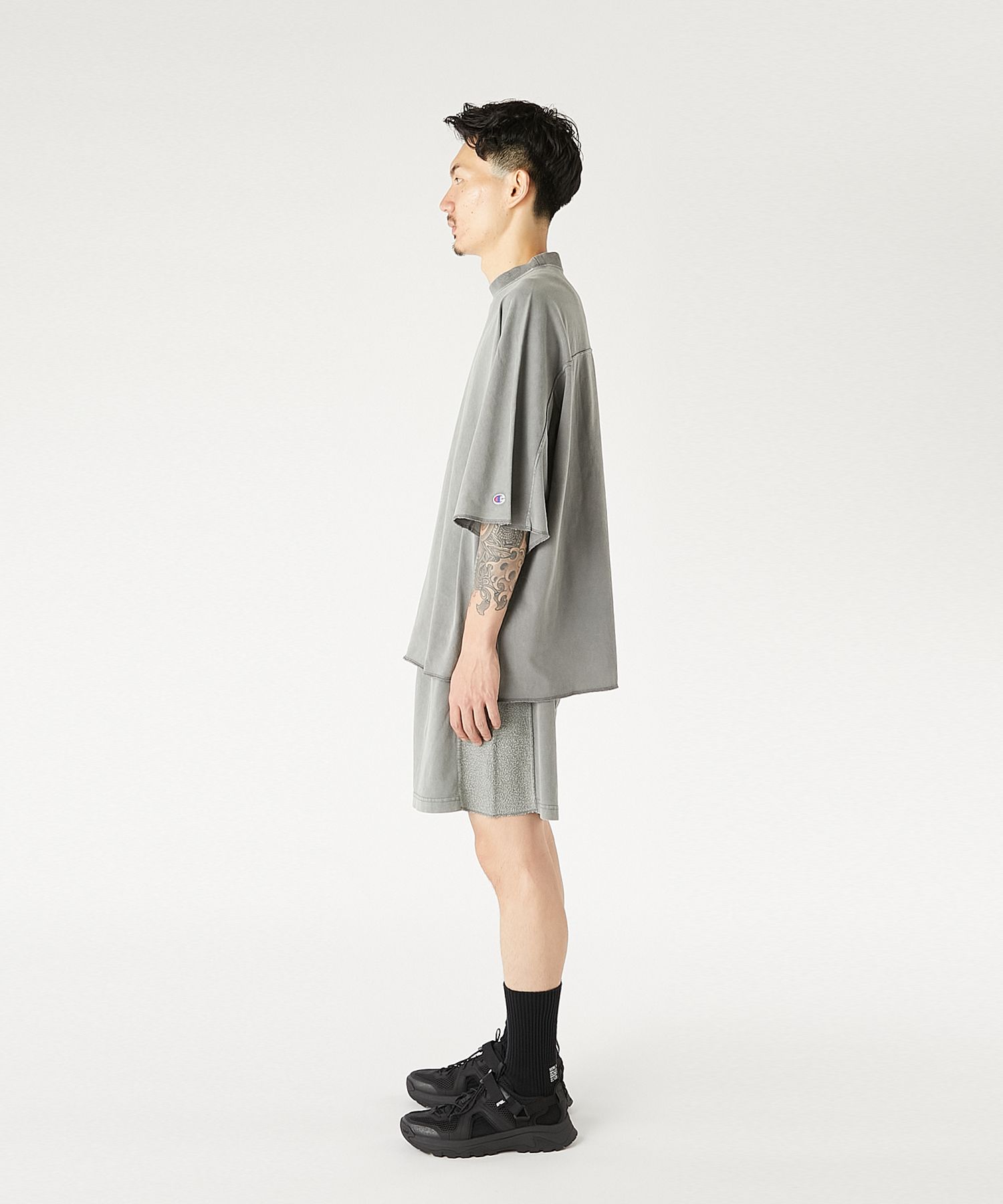 N.HOOLYWOOD × Champion / T-SHIRT LIMITED│N-HOOLYWOOD.COM