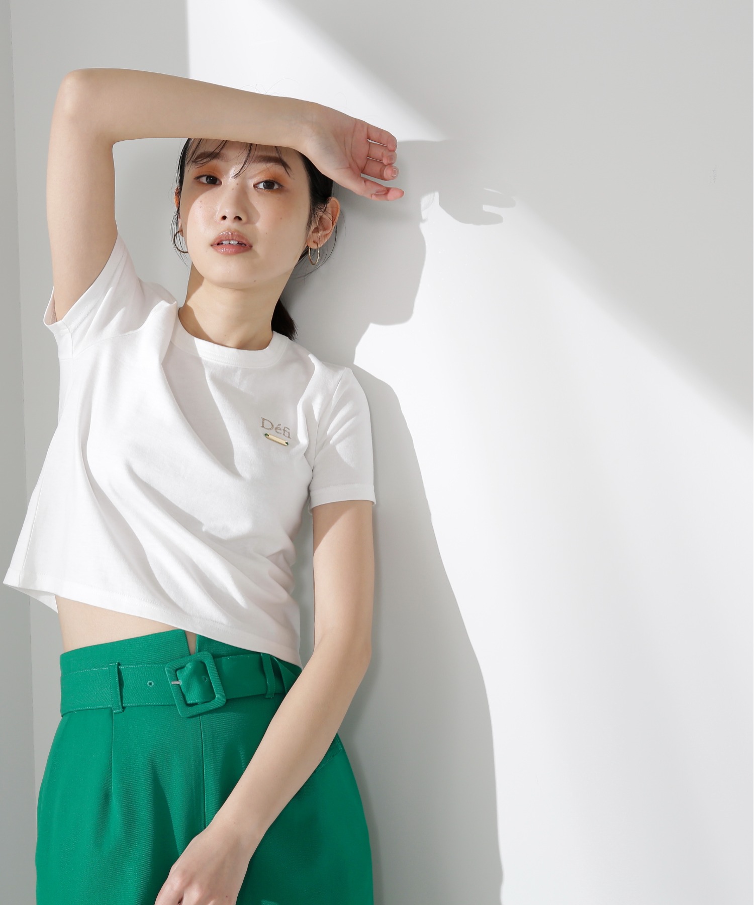 NATURAL BEAUTY BASIC メタルポイントＴシャツ