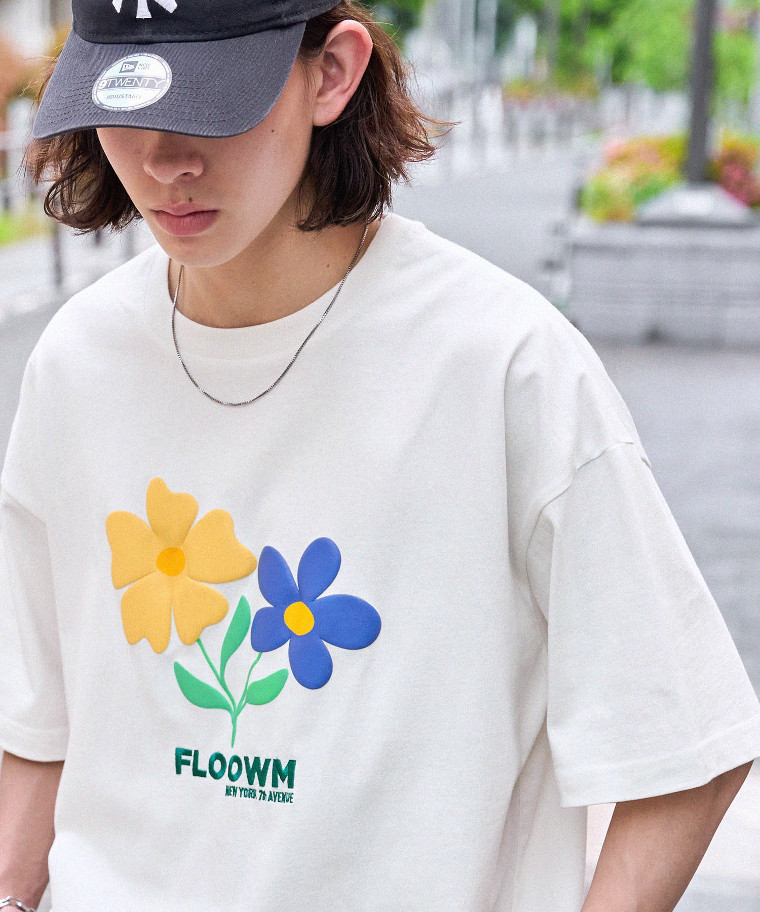 【FLOOWM】フラワーロゴ 発泡/刺繍コンビ ビッグシルエット半袖Tシャツ