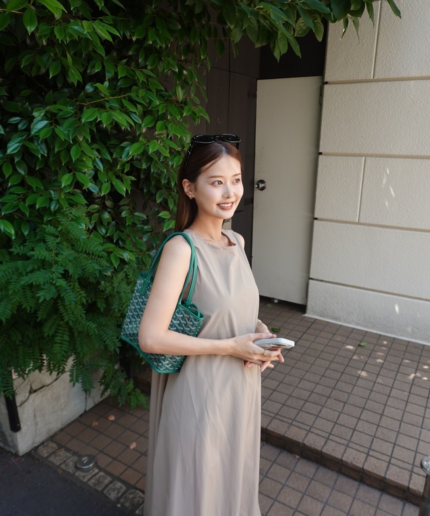 model：H158 着用サイズ：FREE カラー：BEIGE