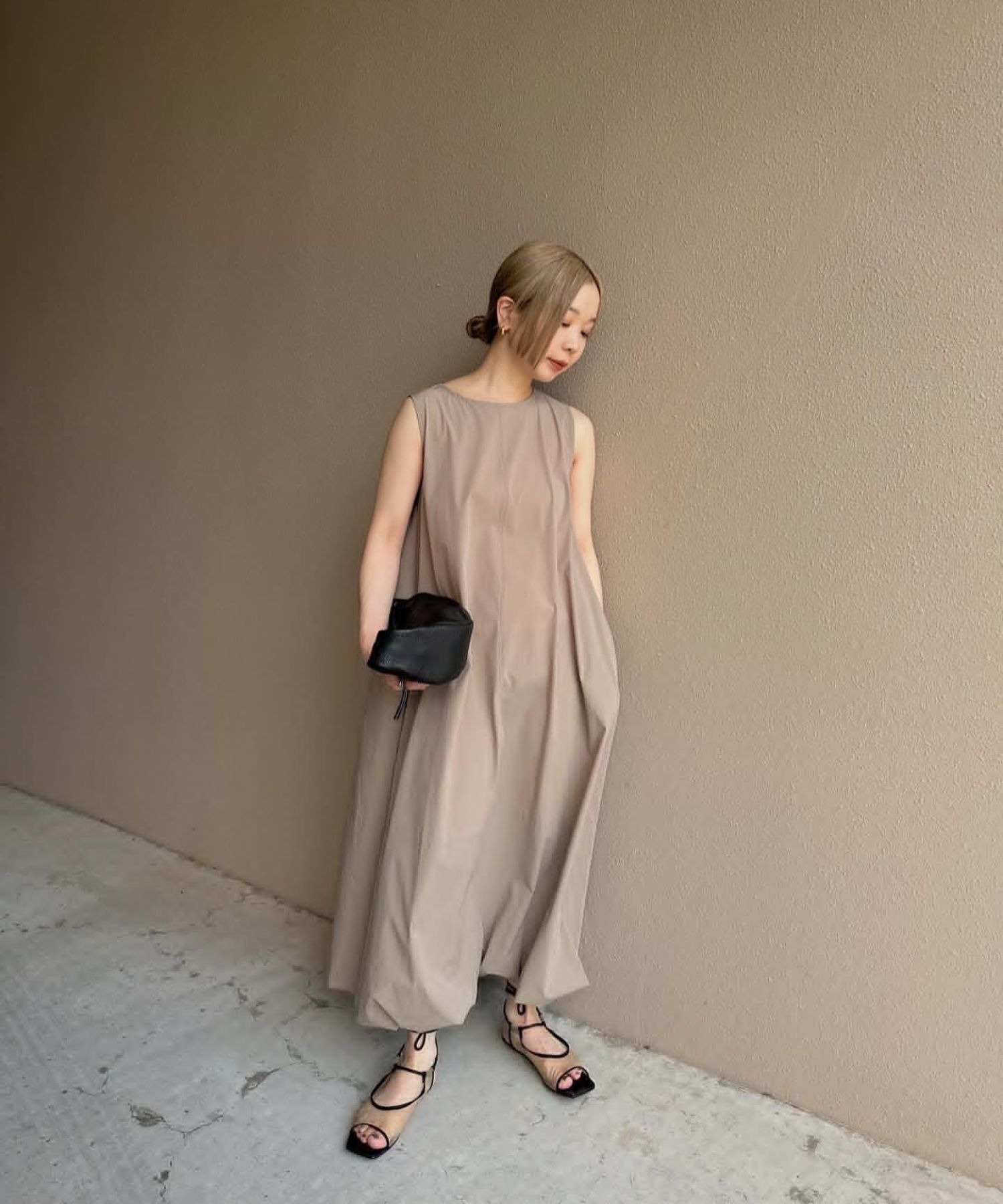 model：H159 着用サイズ：FREE カラー：BEIGE