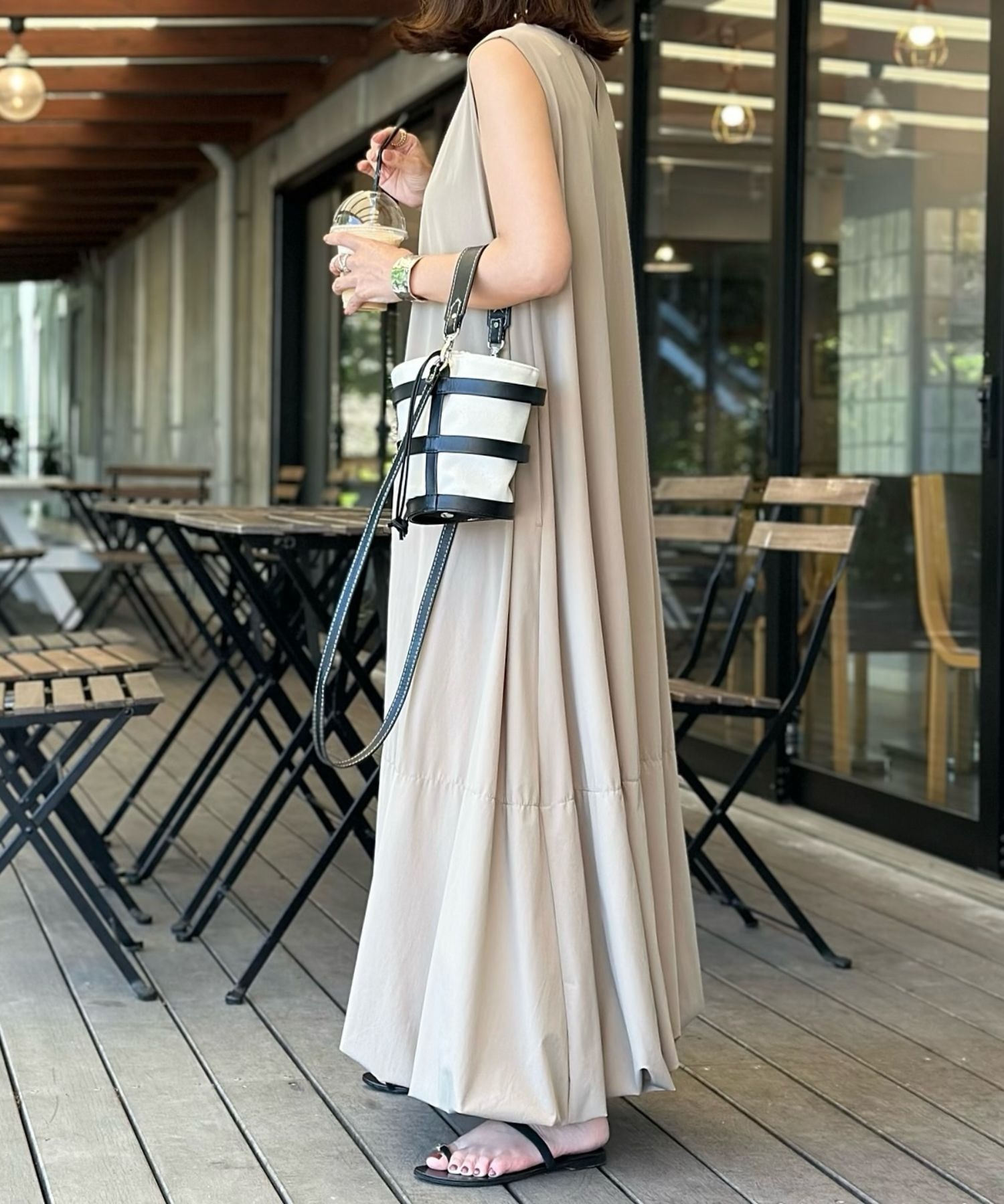 model：H157 着用サイズ：FREE カラー：BEIGE
