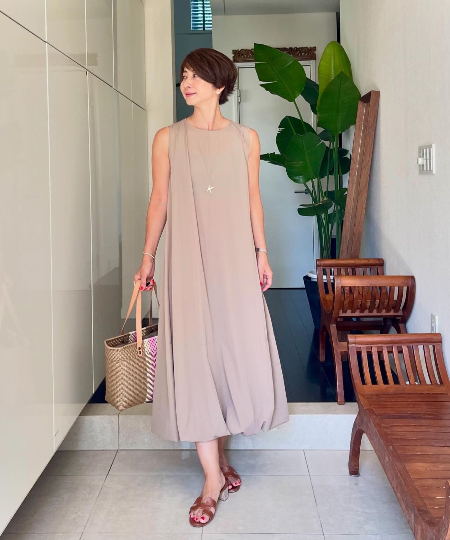 model：H166 着用サイズ：FREE カラー：BEIGE