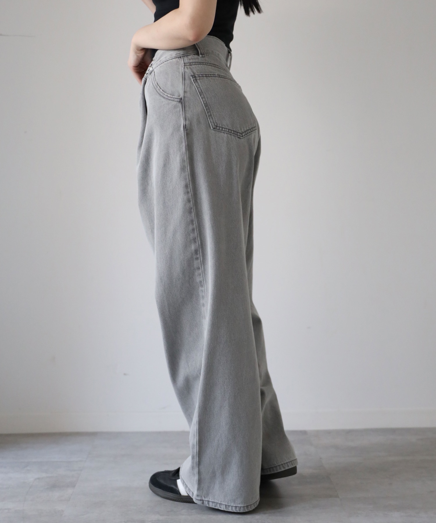 model：164cm. 着用サイズ：Lサイズ