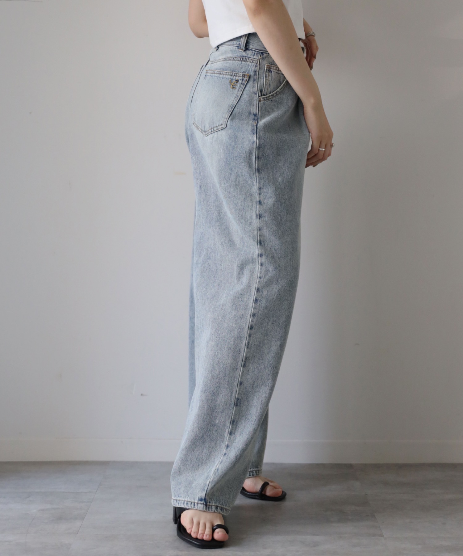 model：164cm. 着用サイズ：Lサイズ