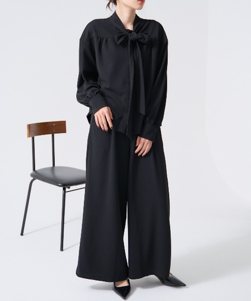 model：163cm / size：F