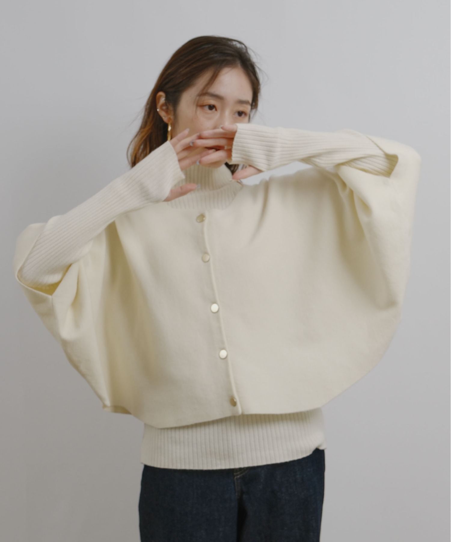 ニットケープ＆リブニットアンサンブル Palm Riche│Eimee Law