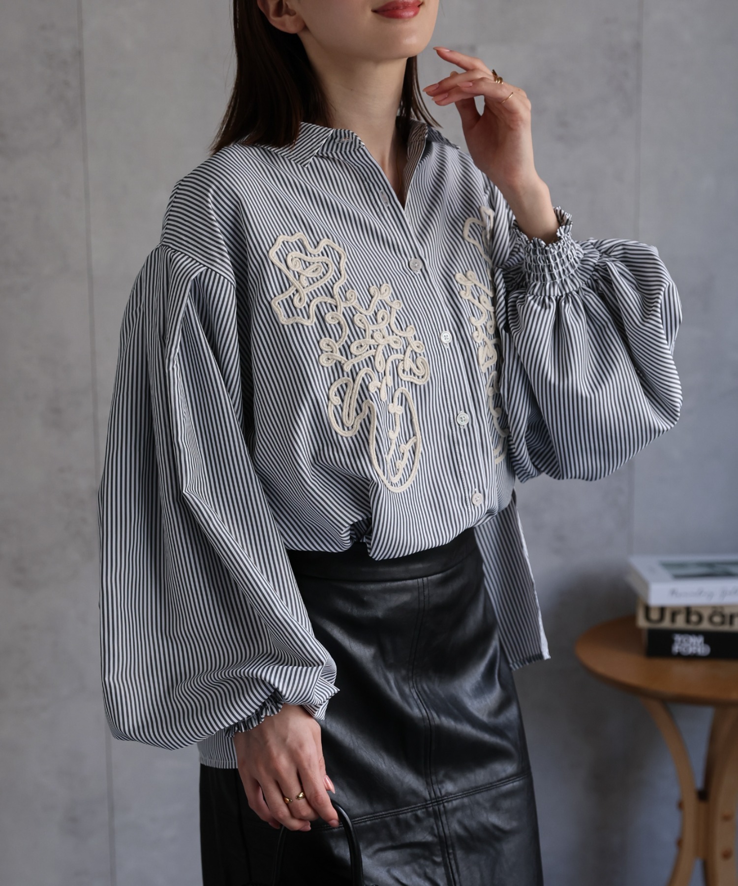 model：162cm 着用サイズ；F