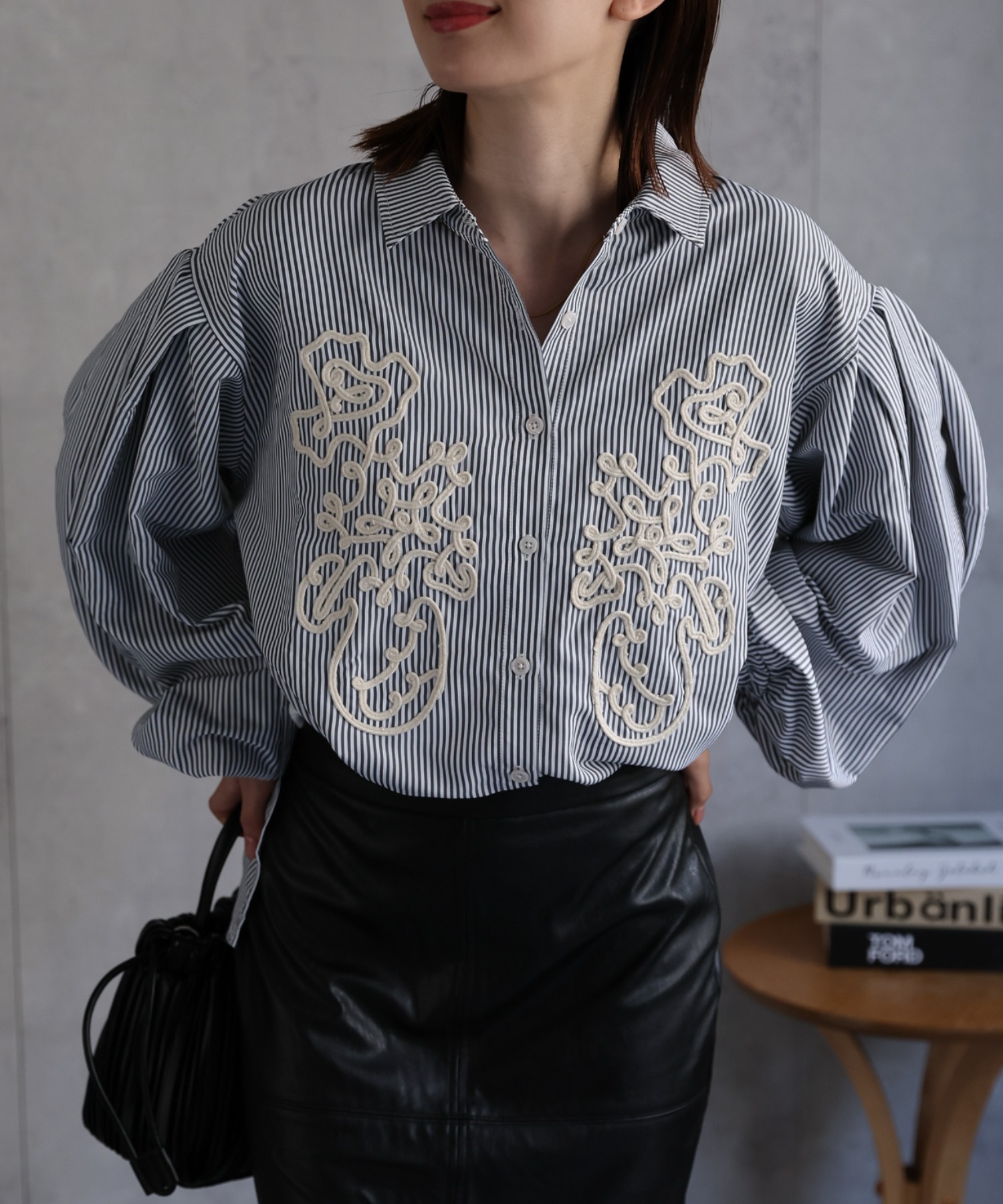 model：162cm 着用サイズ；F