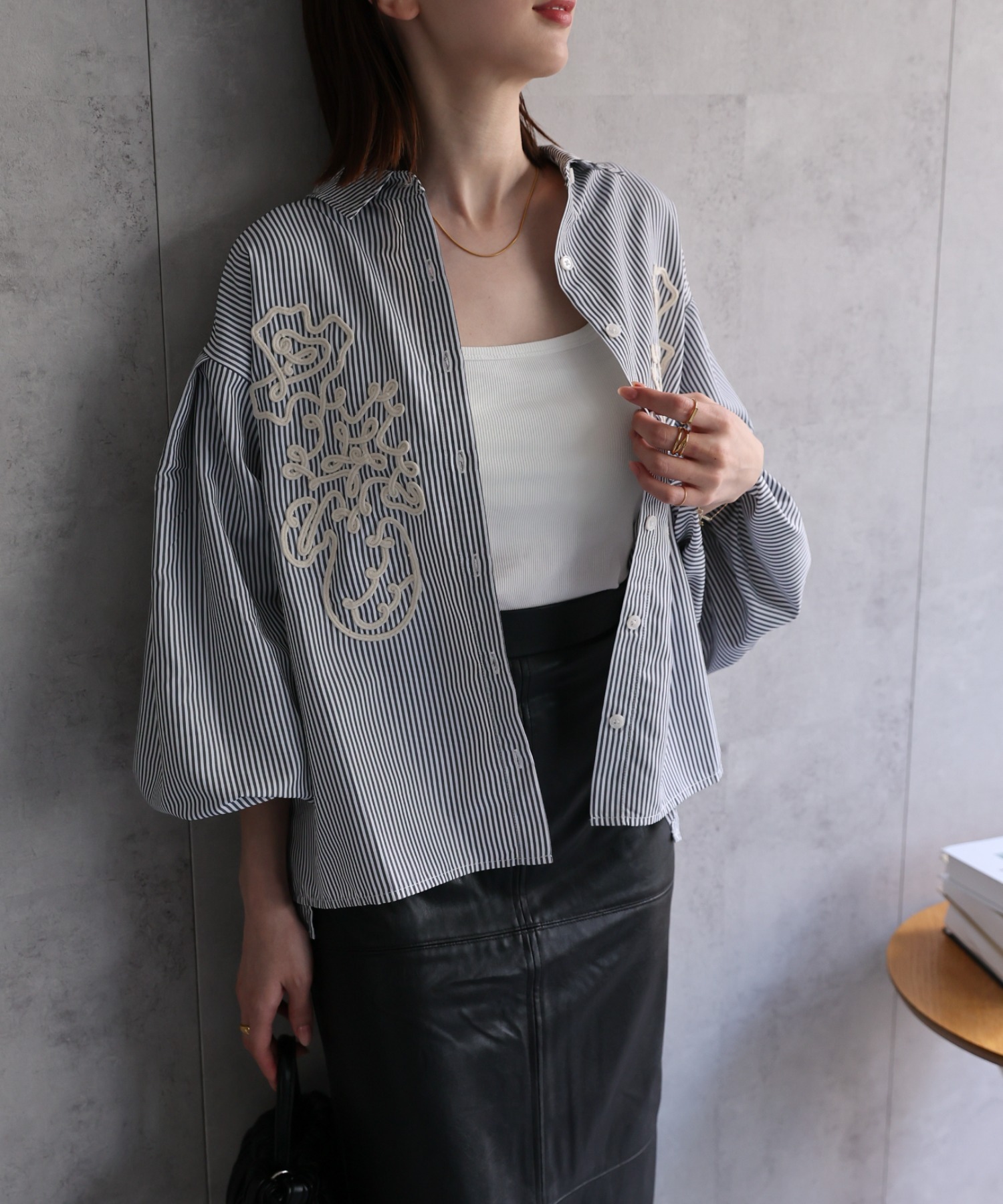 model：162cm 着用サイズ；F