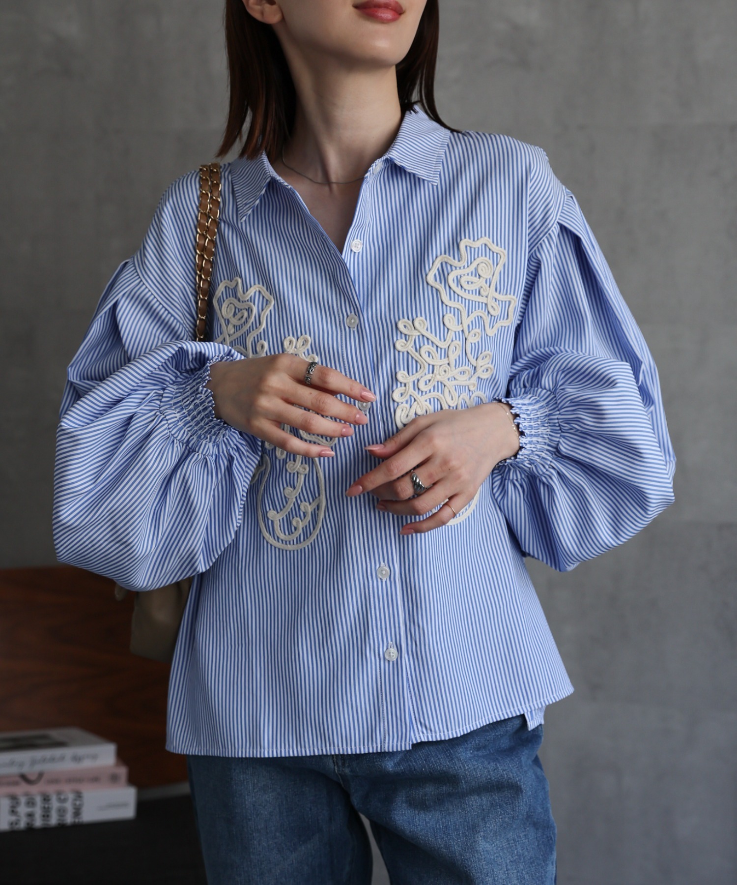 model：162cm 着用サイズ；F