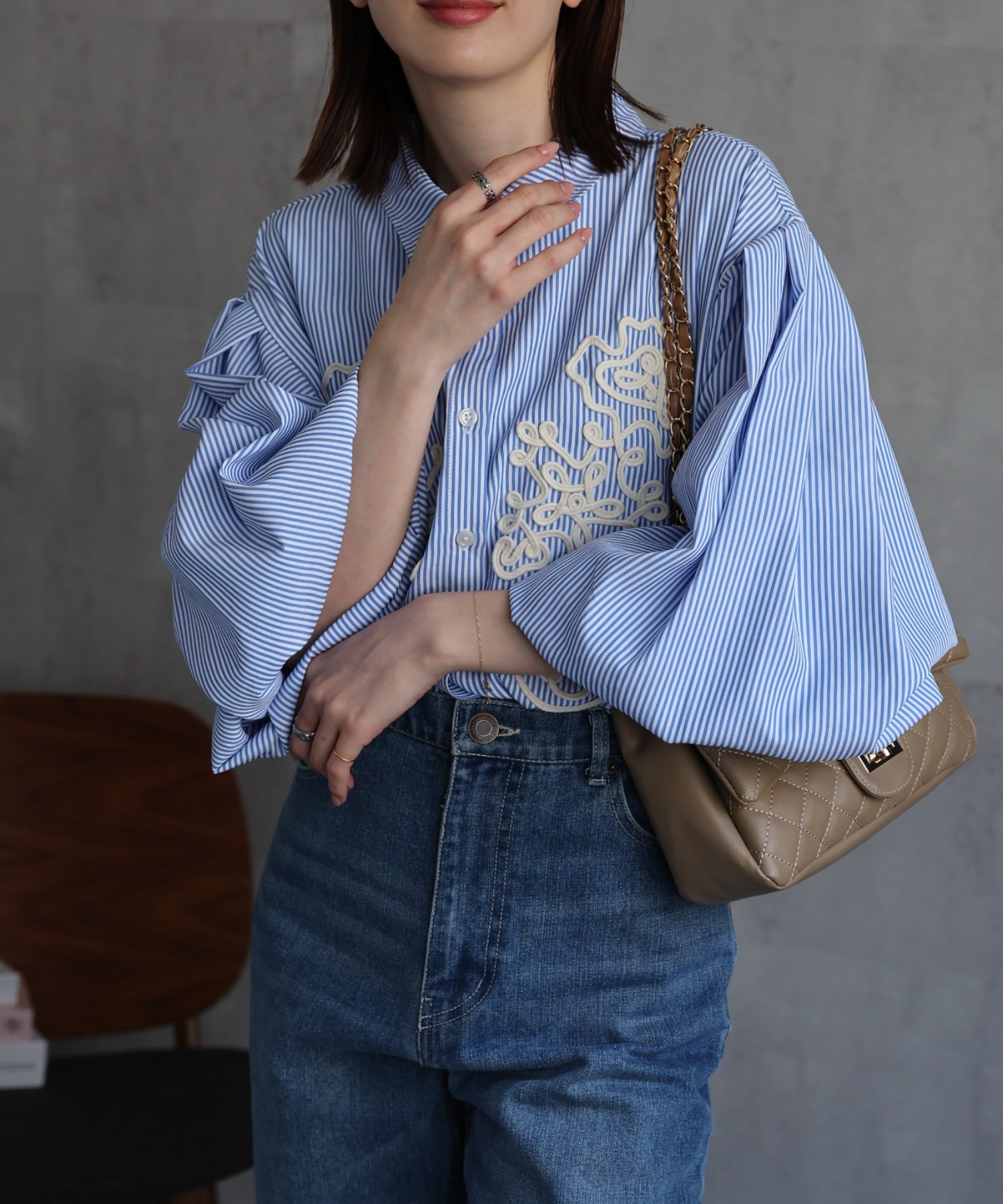model：162cm 着用サイズ；F