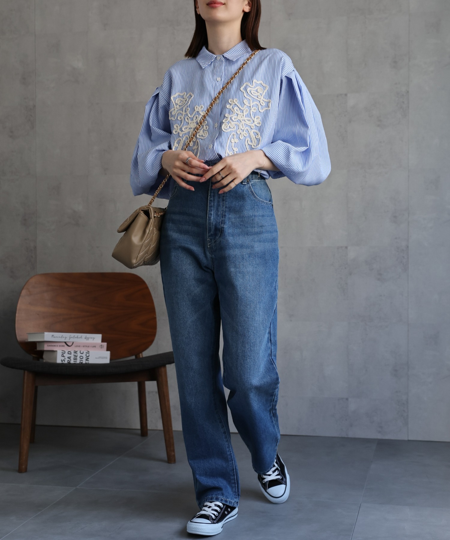 model：162cm 着用サイズ；F