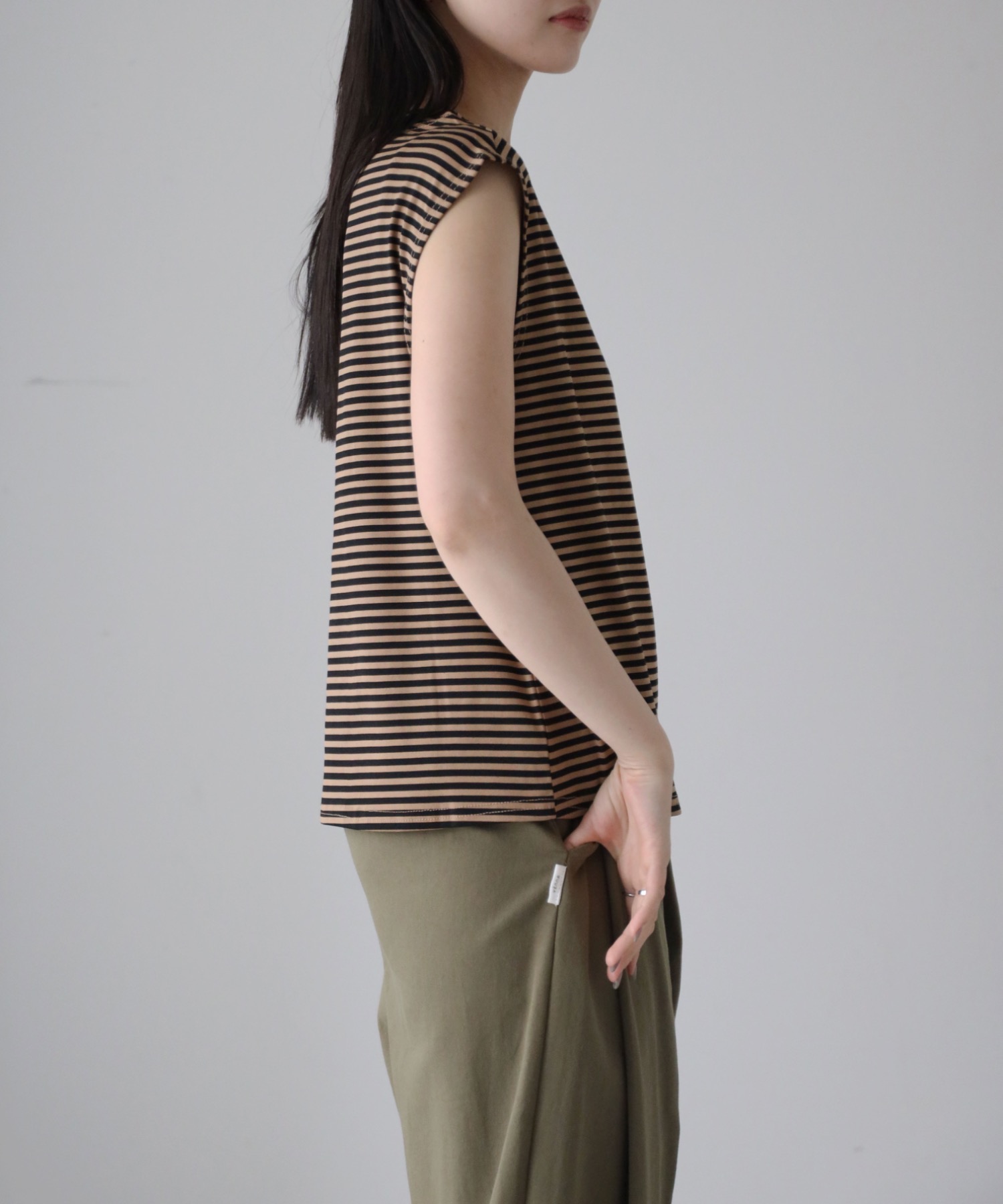 model164cm. 着用サイズ：FREE