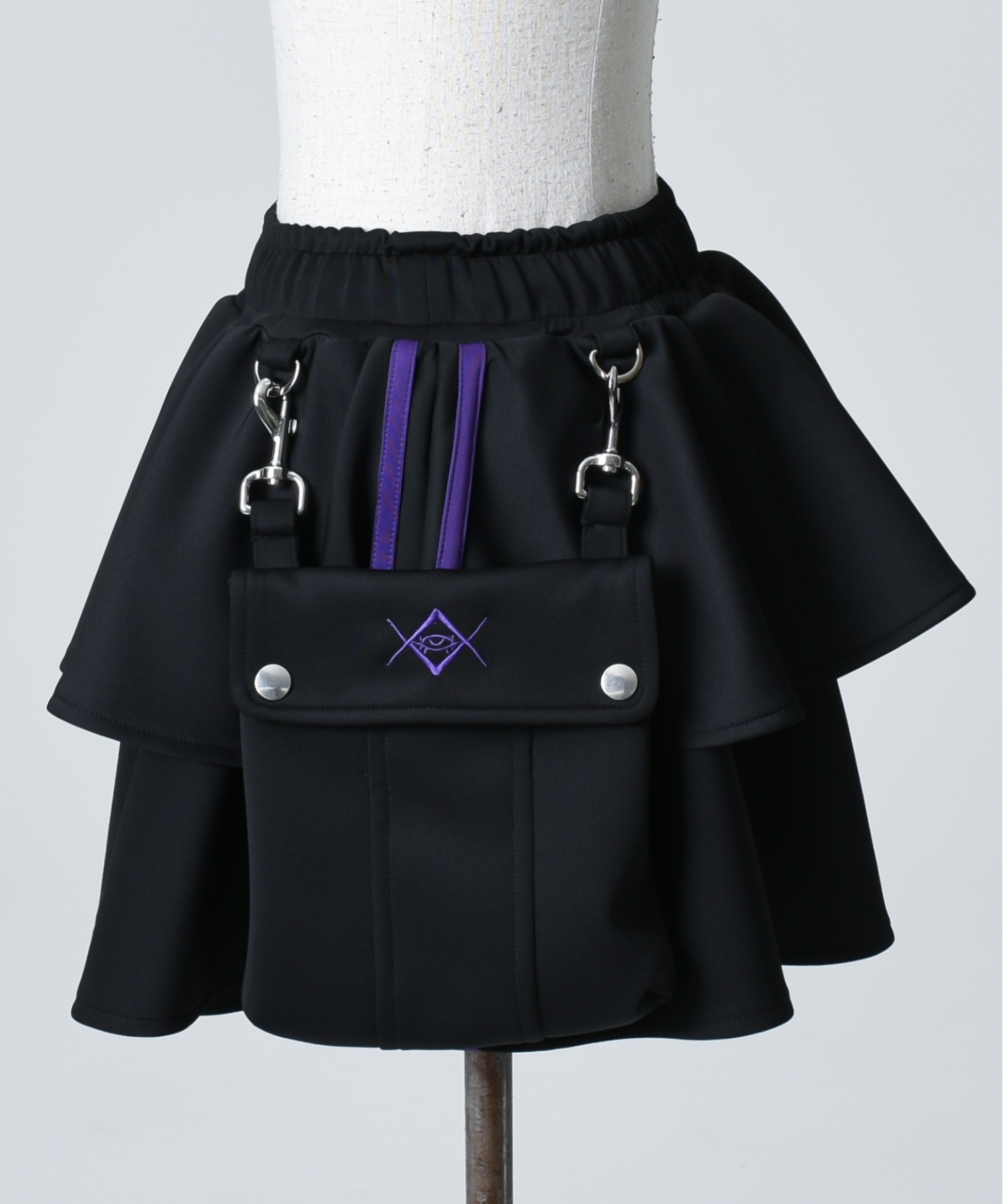 新品紙タグ無♡今期商品REFLEM/レフレム♡ポーチ付きジャージフリルスカート黒 スカート 『REFLEM/レフレム』ポーチ付きジャージフリルスカート