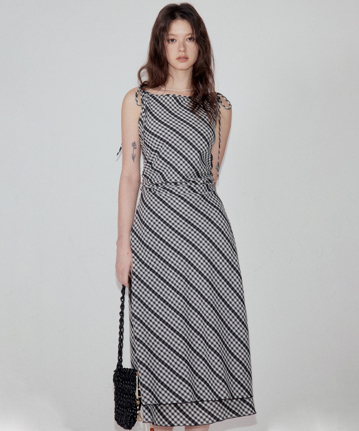 セール】 FIONA DRESS （ミニ丈・ひざ丈ワンピース）｜HOBBS