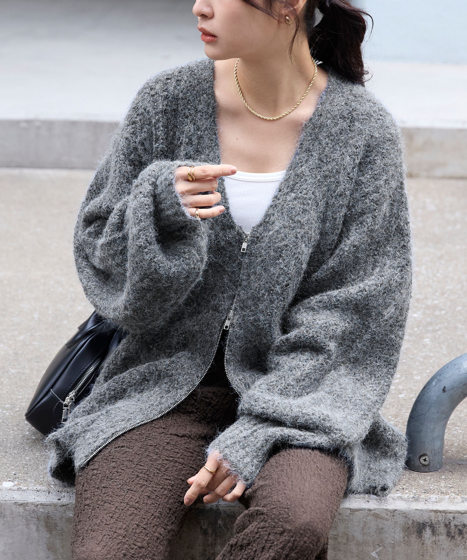 ダブルジップ ボリュームスリーブ 起毛Vネック オーバーサイズ