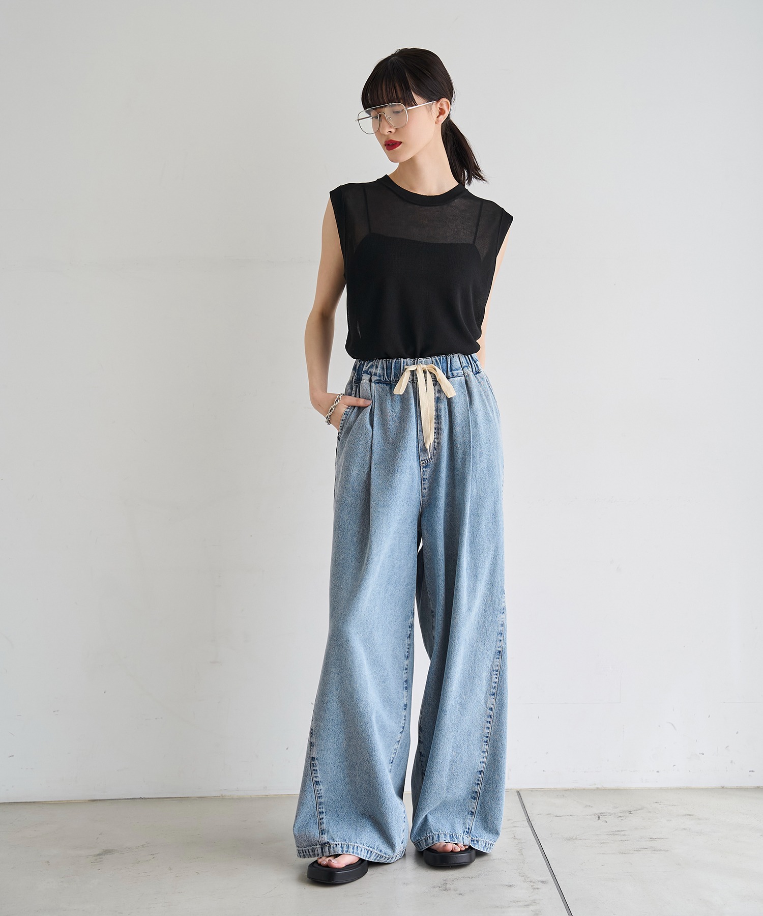 model：H166　着用サイズ：M