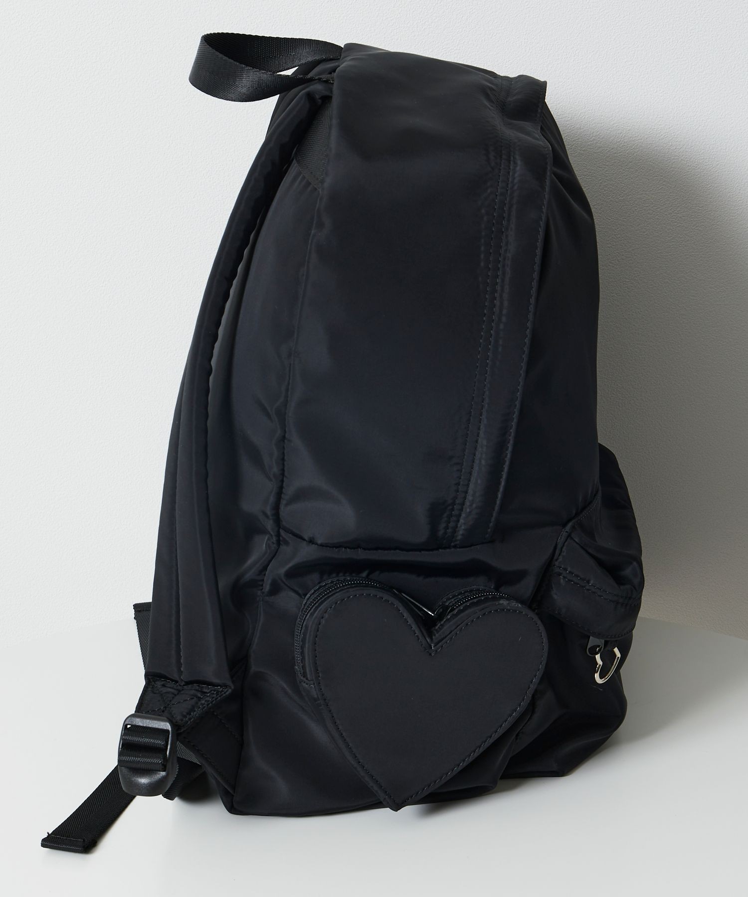 BASICKS × OUTDOOR PRODUCTS × Firsthand/ベイシックス × アウトドア