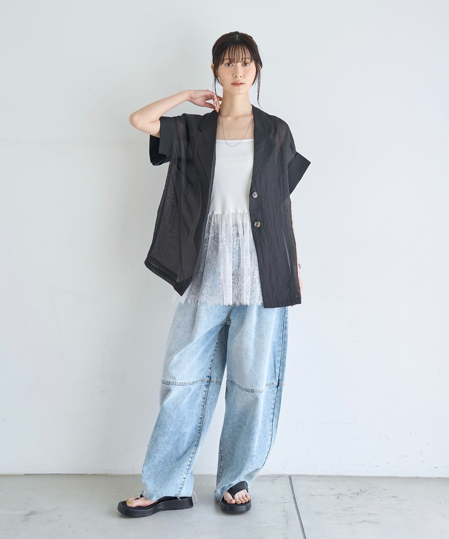 model：H166　着用サイズ：F