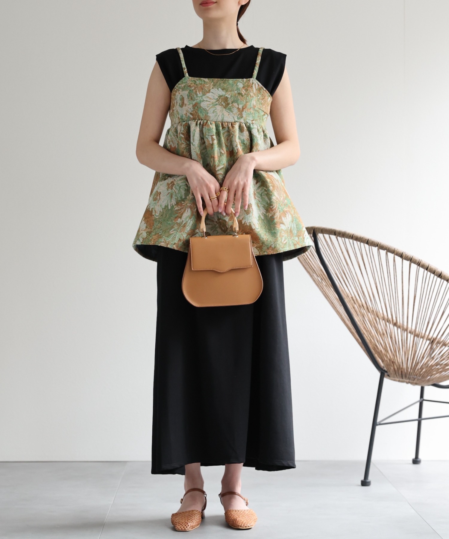 model：162cm 着用サイズ：F