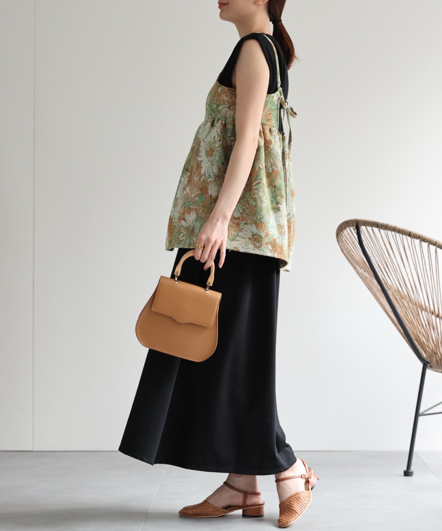model：162cm 着用サイズ：F