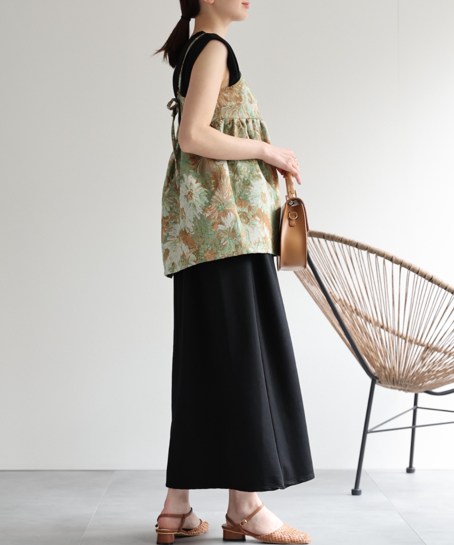 model：162cm 着用サイズ：F