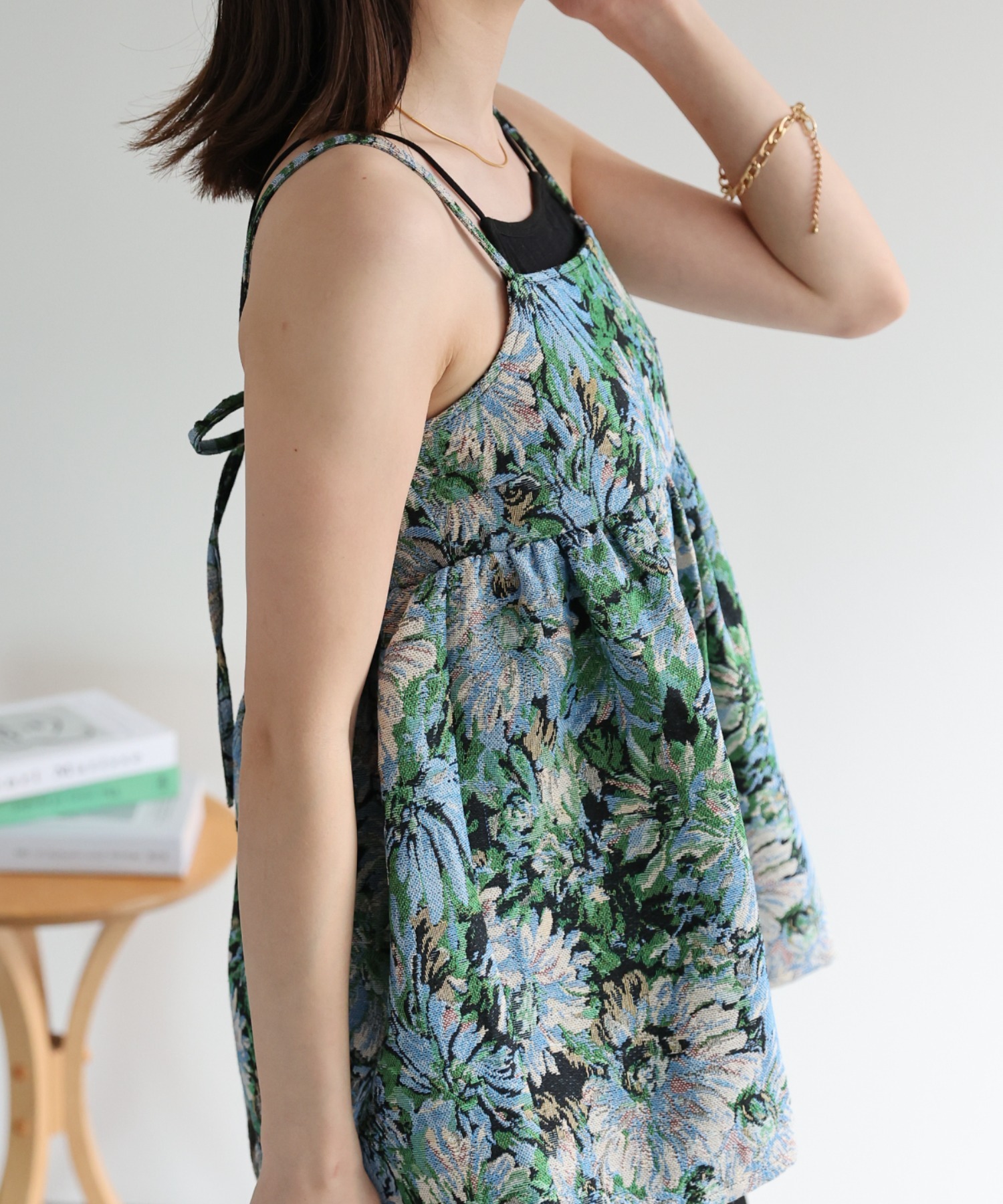 model：162cm 着用サイズ：F