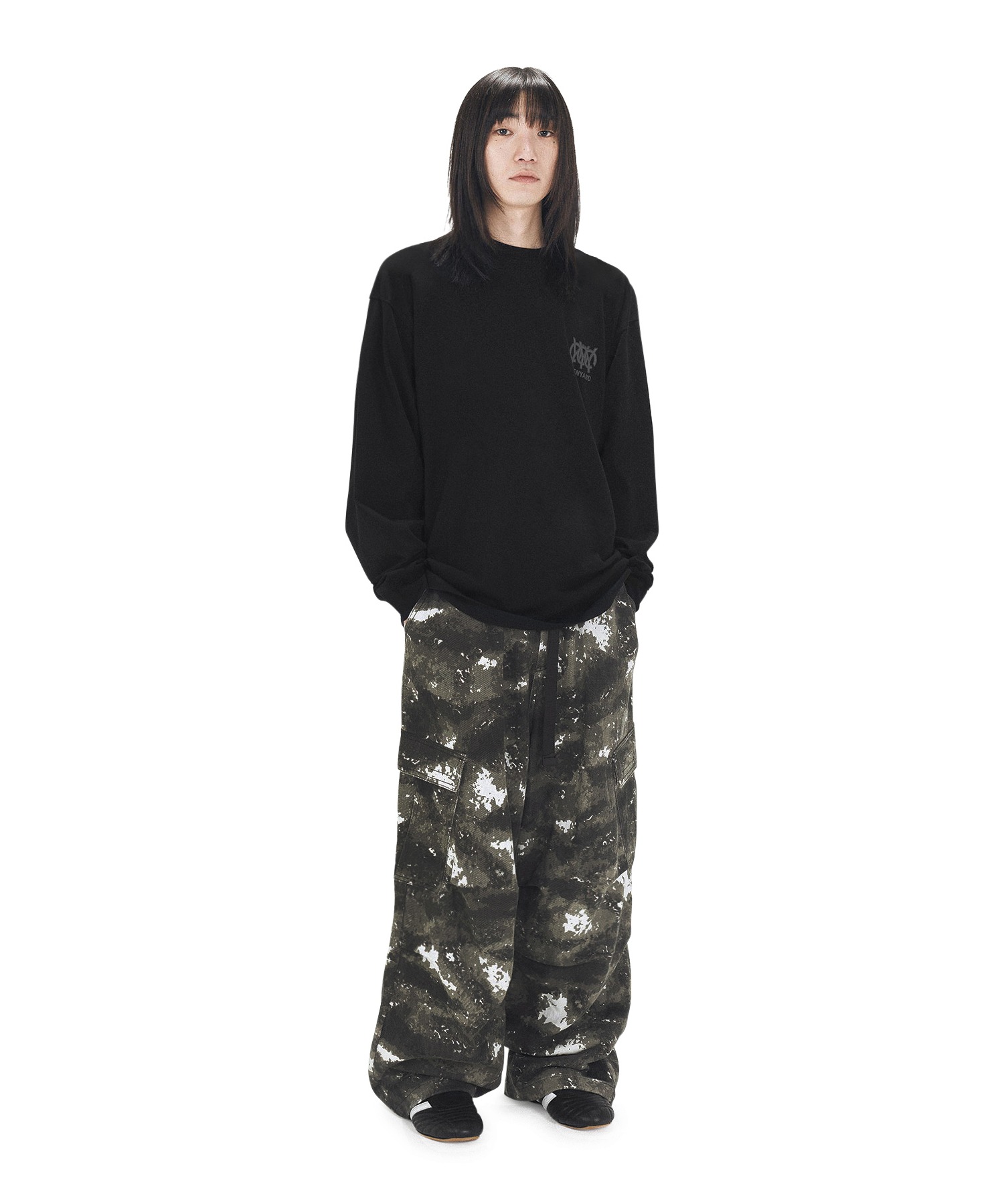 OY/オーワイ』 TRIPLE LOGO BACK ZIPPER LONG SLEEVE/トリプルロゴ 