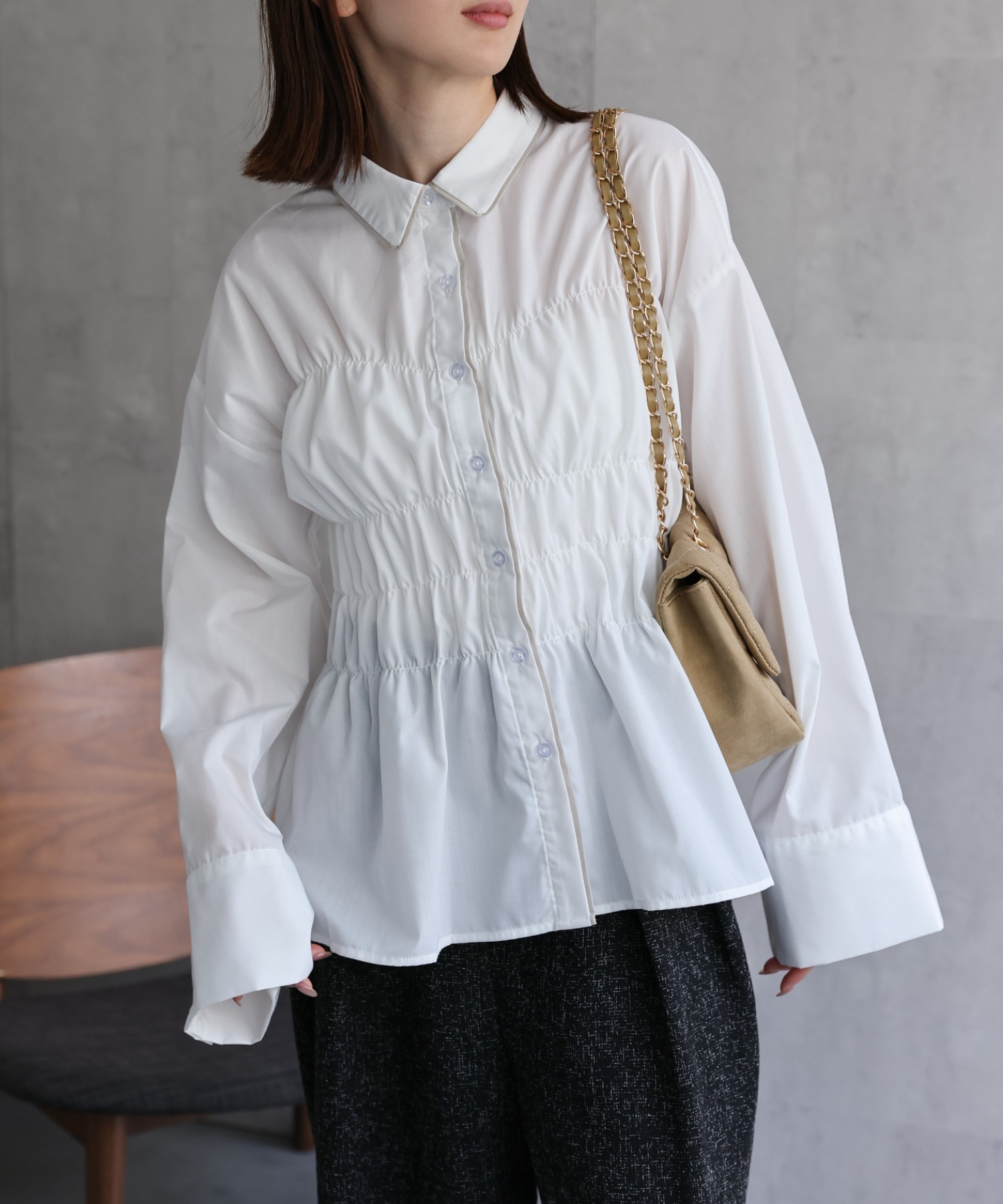 model：162cm 着用サイズ：F