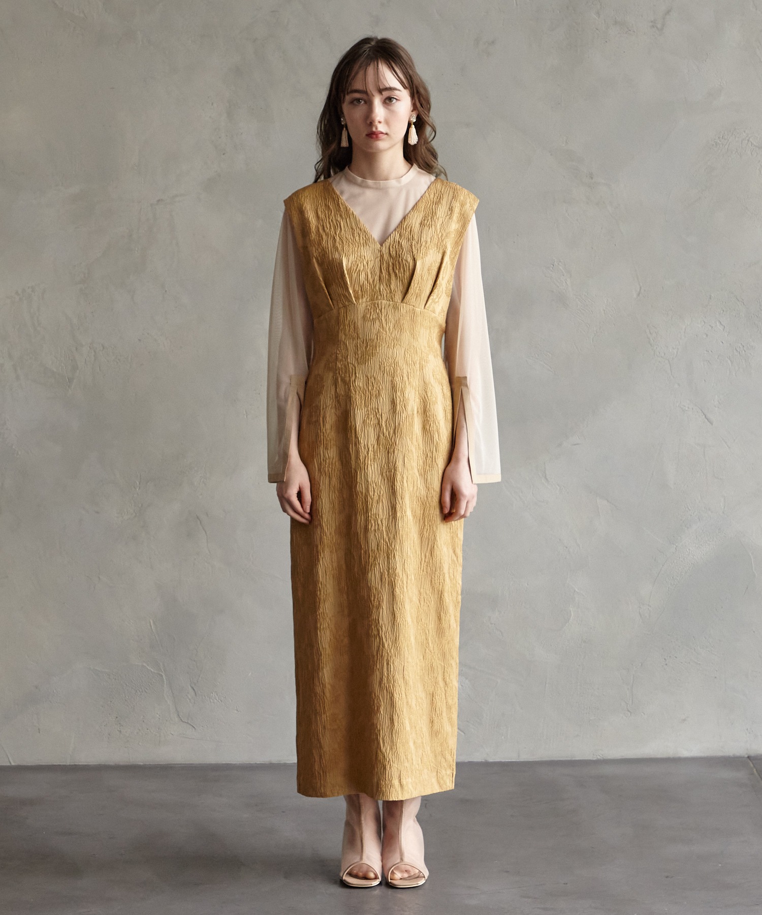 チュールブラウス付Vネックジャカードタイトパーティードレス　結婚式　お呼ばれ チュールブラウス付Vネックジャカードタイトパーティードレス 結婚式