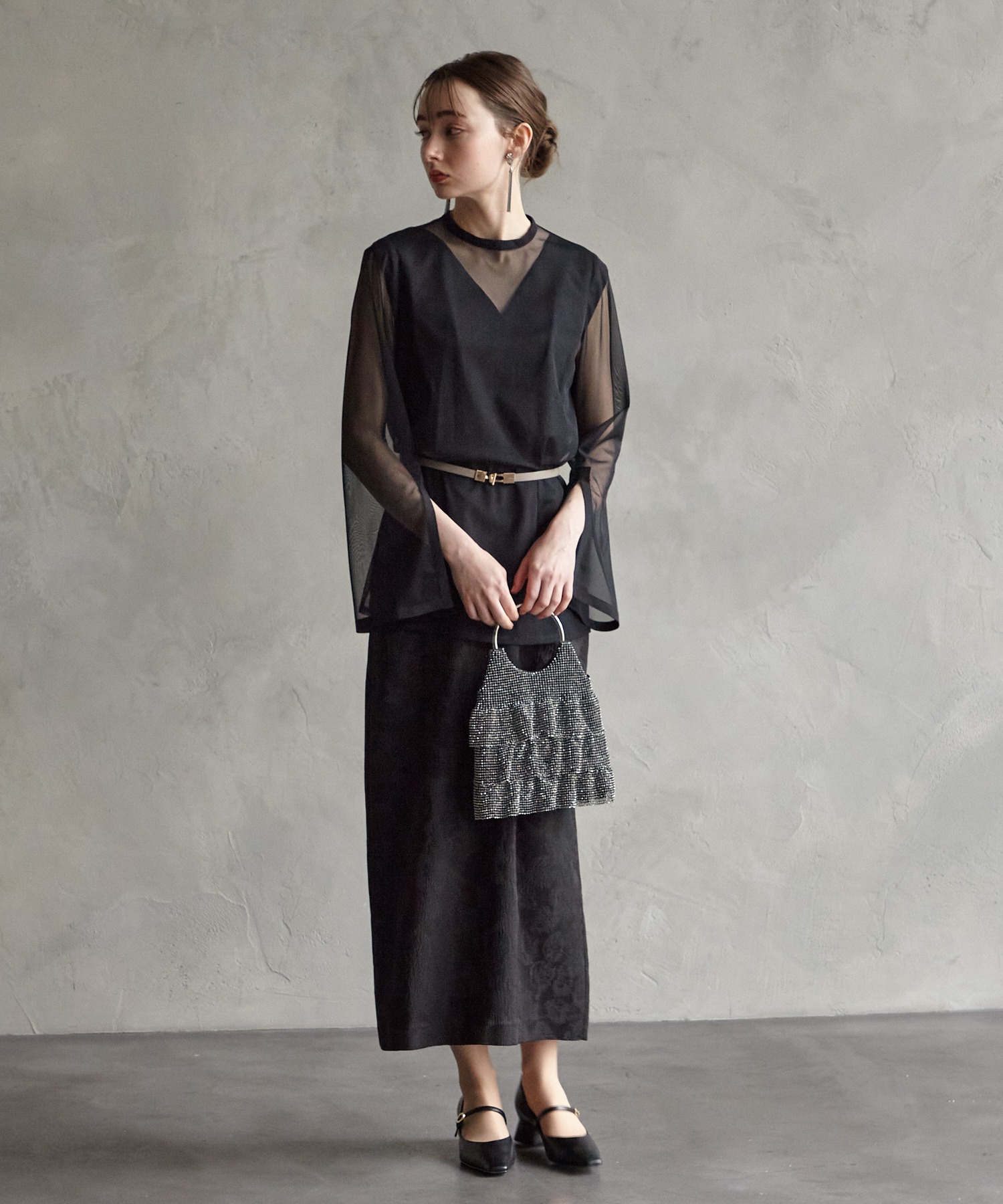 チュールブラウス付Vネックジャカードタイトパーティードレス　結婚式　お呼ばれ チュールブラウス付Vネックジャカードタイトパーティードレス 結婚式