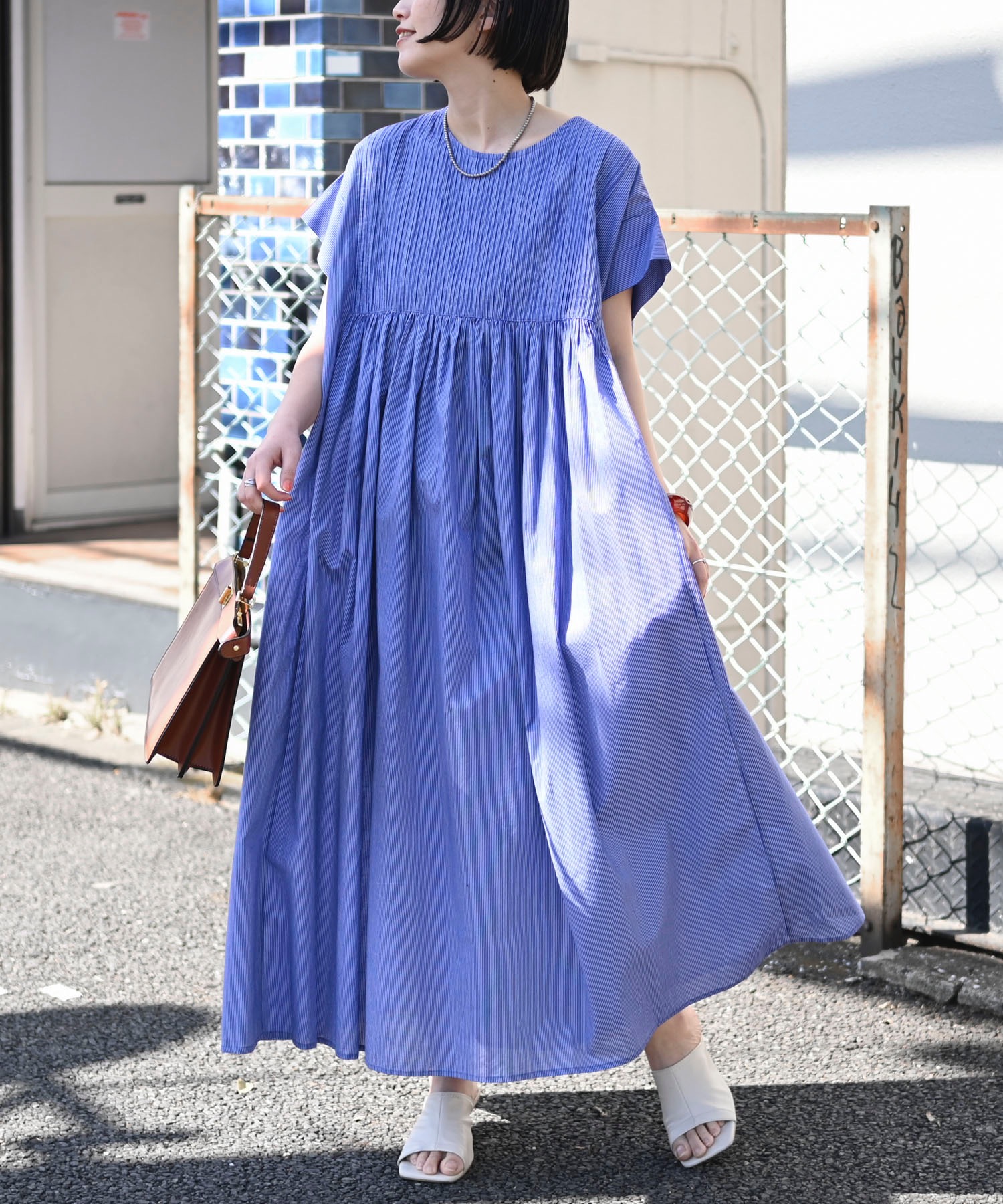 model:H163 着用：M　ストライプ