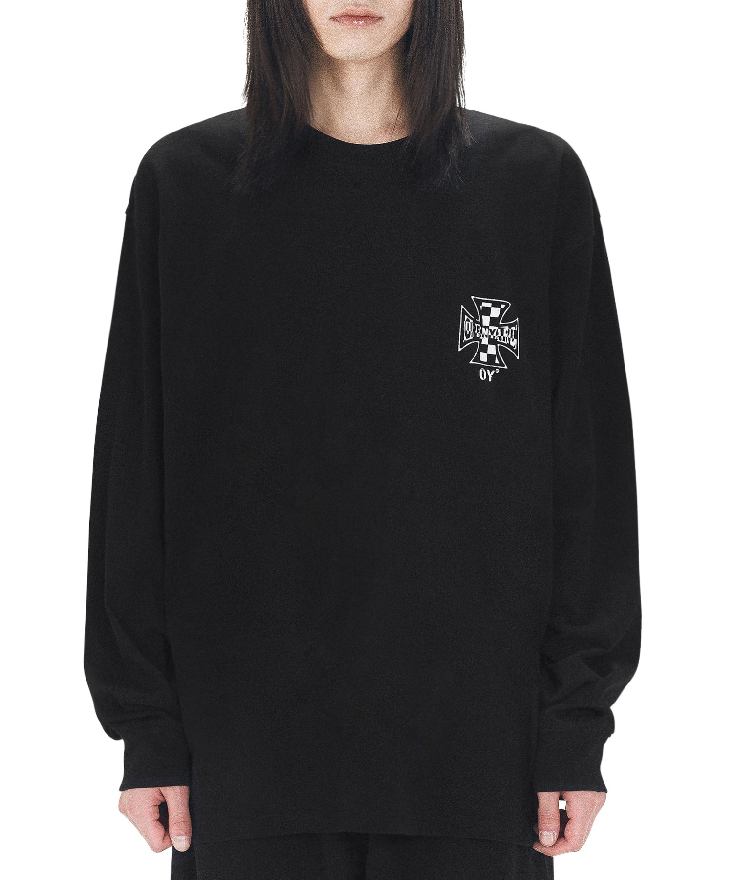 黒 長袖カットソー ロゴ付き ロゴ刺繍長袖Tシャツ｜長袖｜ニコル公式通販サイト｜NICOLE