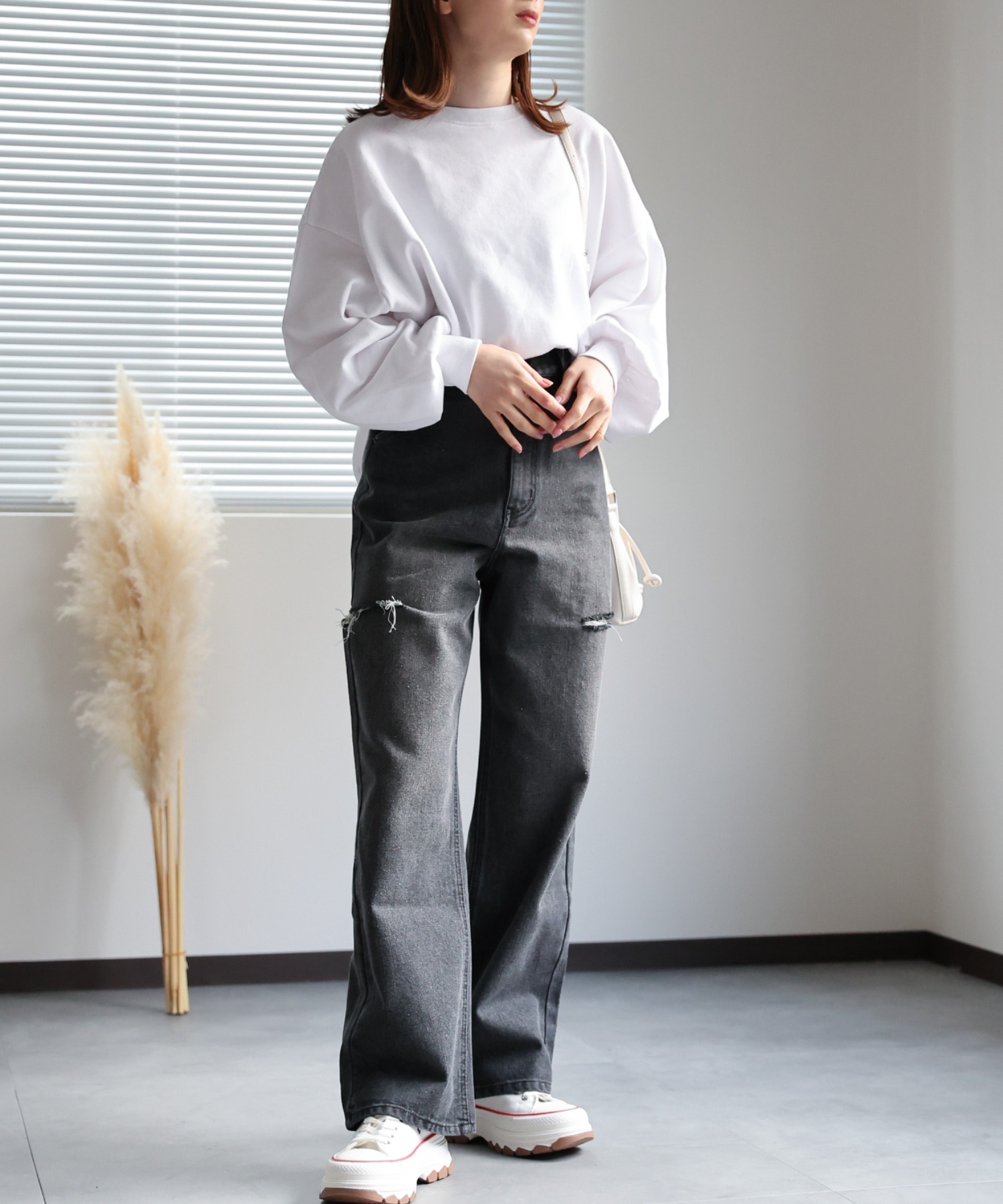 model:162cm
着用サイズ:Mサイズ