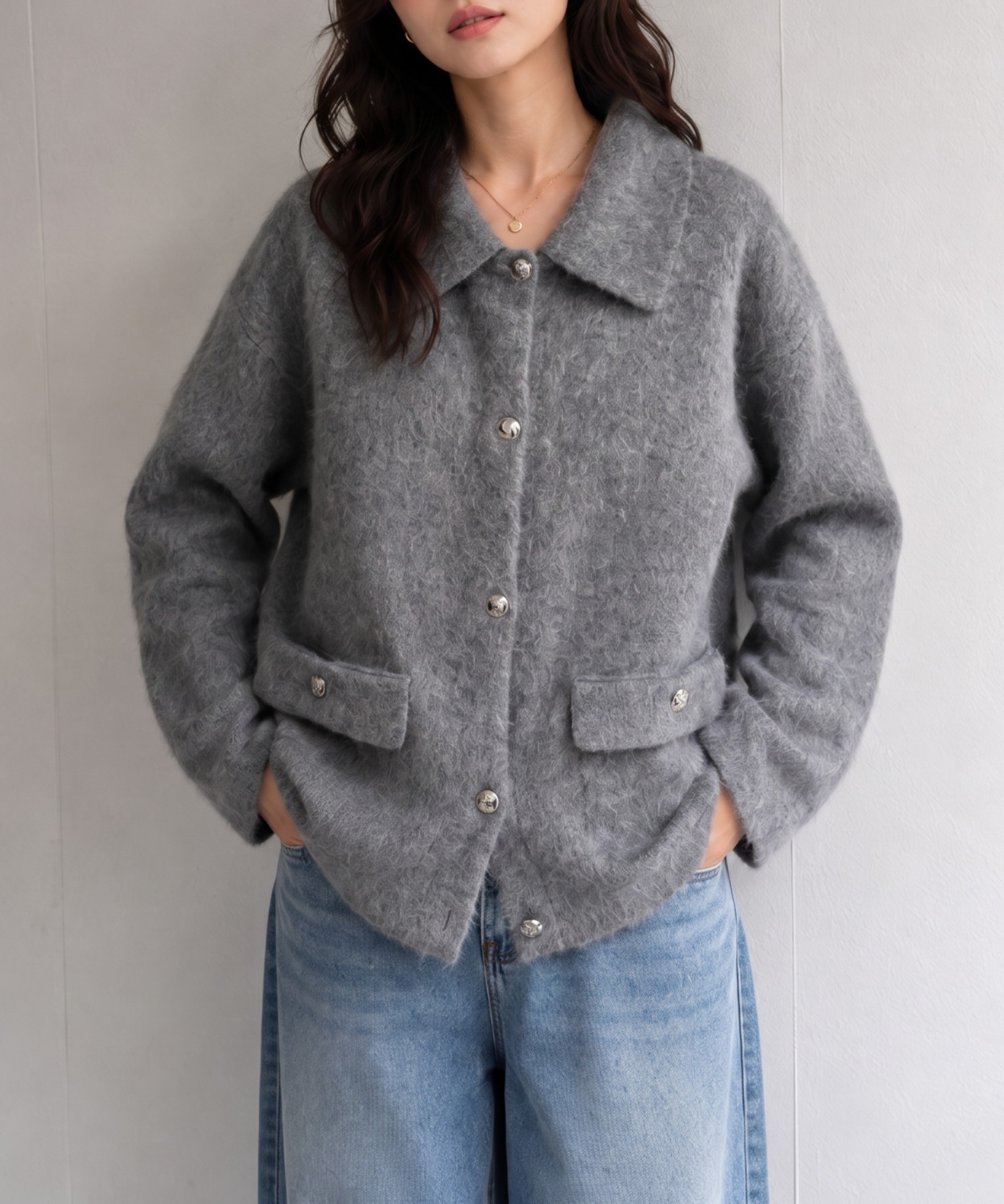model：158cm
着用サイズ：MEDIUM