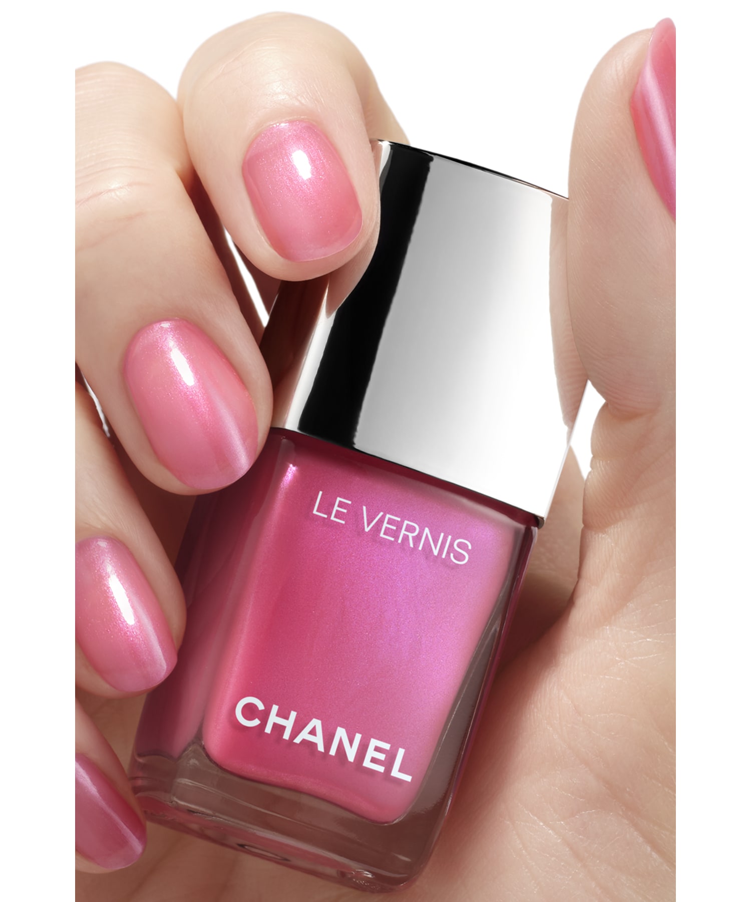 ヴェルニ ネイル エナメル（長時間美しい仕上がりが持続