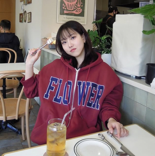 FLOWER ZIP UP HOOD (WINE) — худи с цветочной молнией (винный)