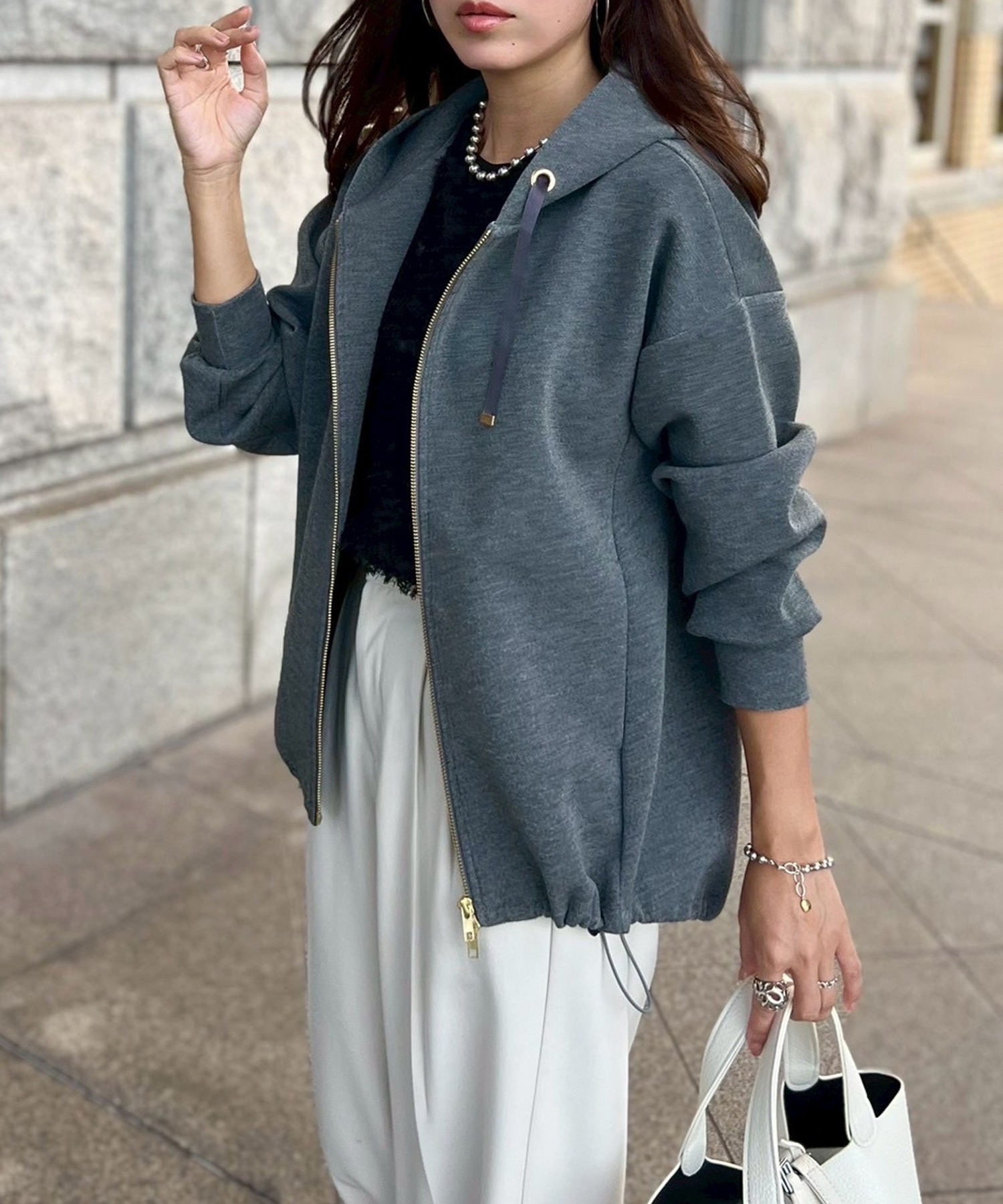 ダンボールドロストフレアヘムパーカー Emma Taylor│STYLEDOOR