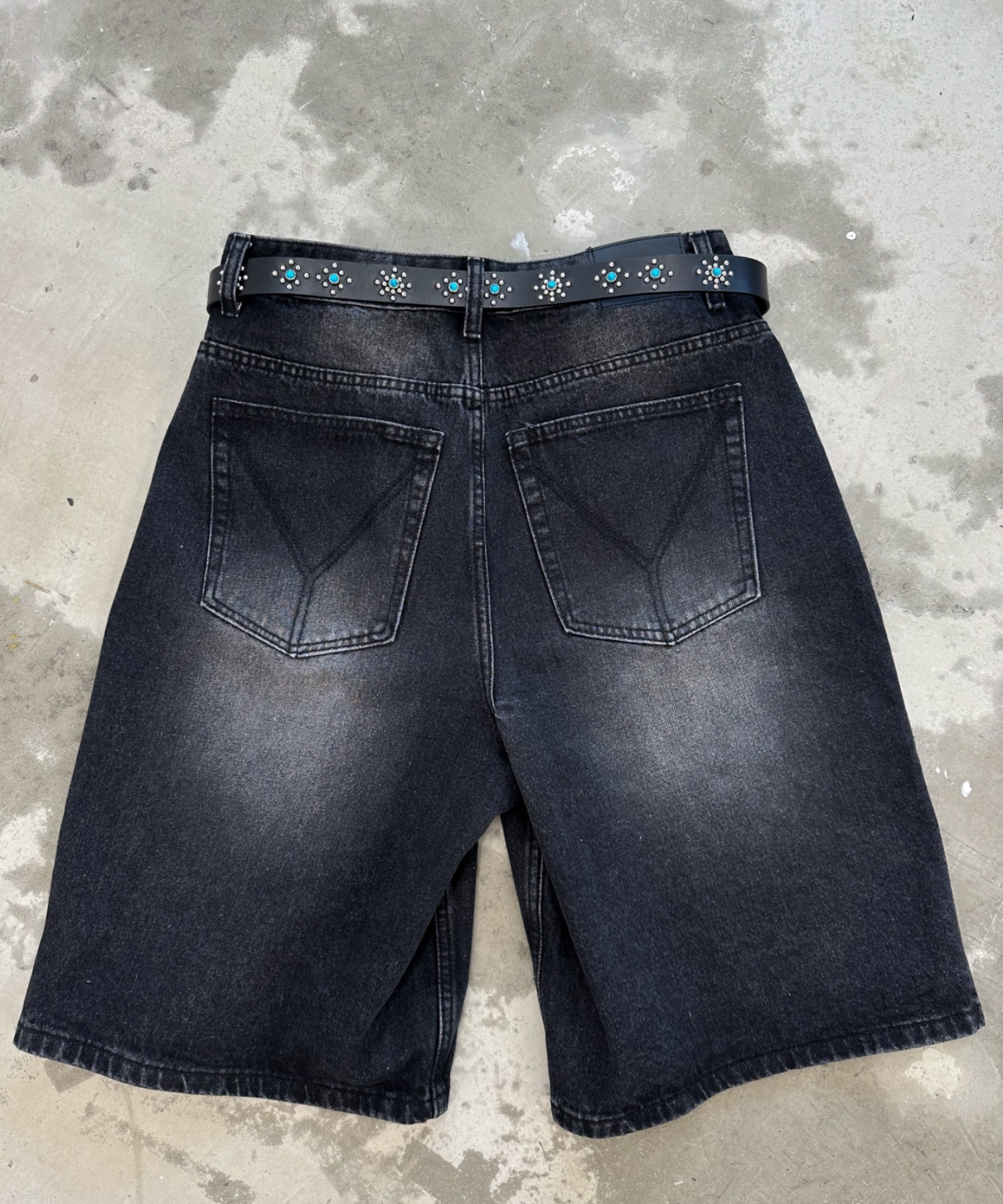 ★OY★TURQUOISE STUD BELT - BLACK★正規品/韓国直送料込/人気 OY/オーワイ』 TURQUOISE STUD BELT/ターコイズスタッズベルト